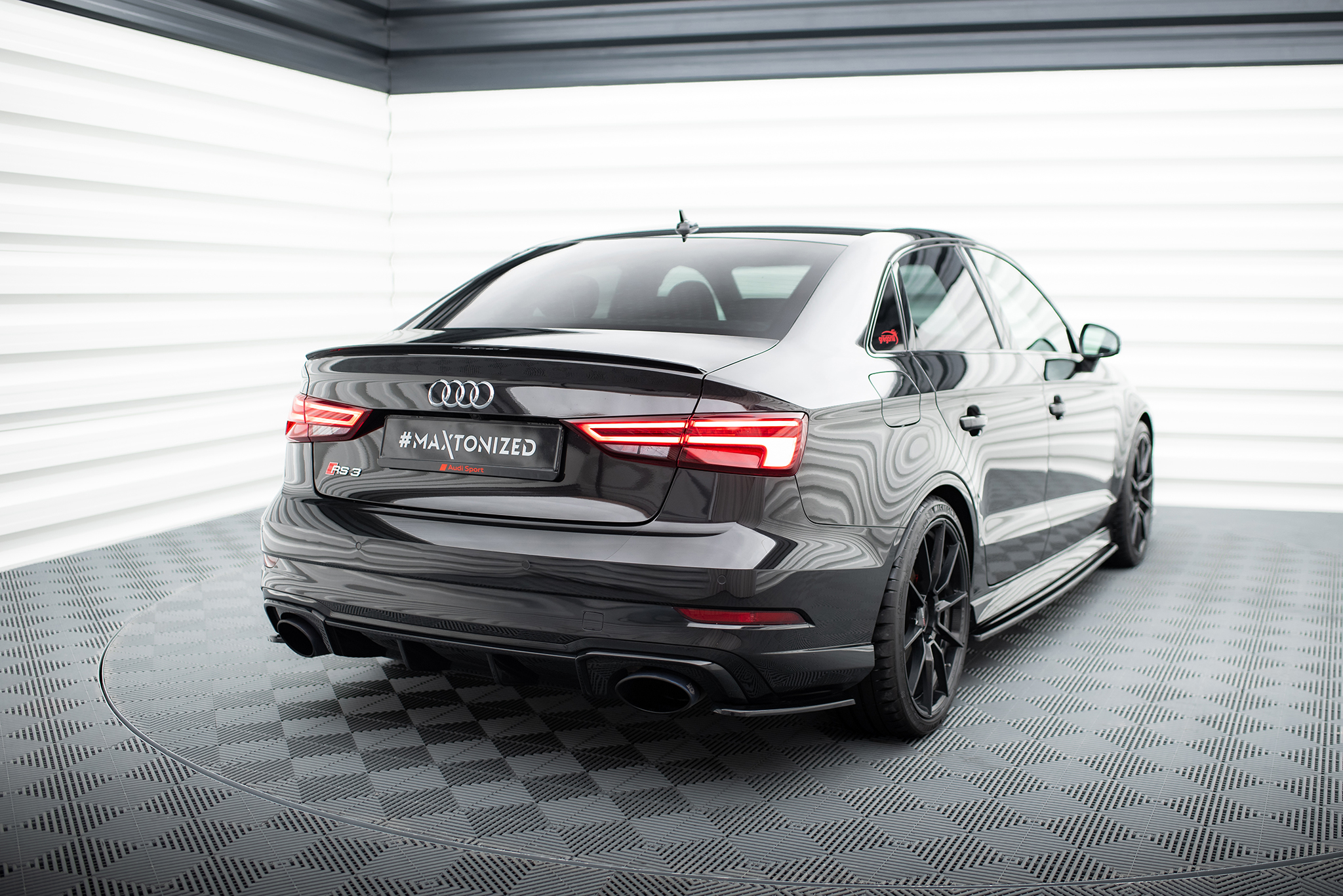 pol_po_Rear-Side-Splitters-Audi-RS3-8V-FL-Sedan-7531_4 pol_po_Rear-Side-Splitters-Audi-RS3-8V-FL-Sedan-7531_4