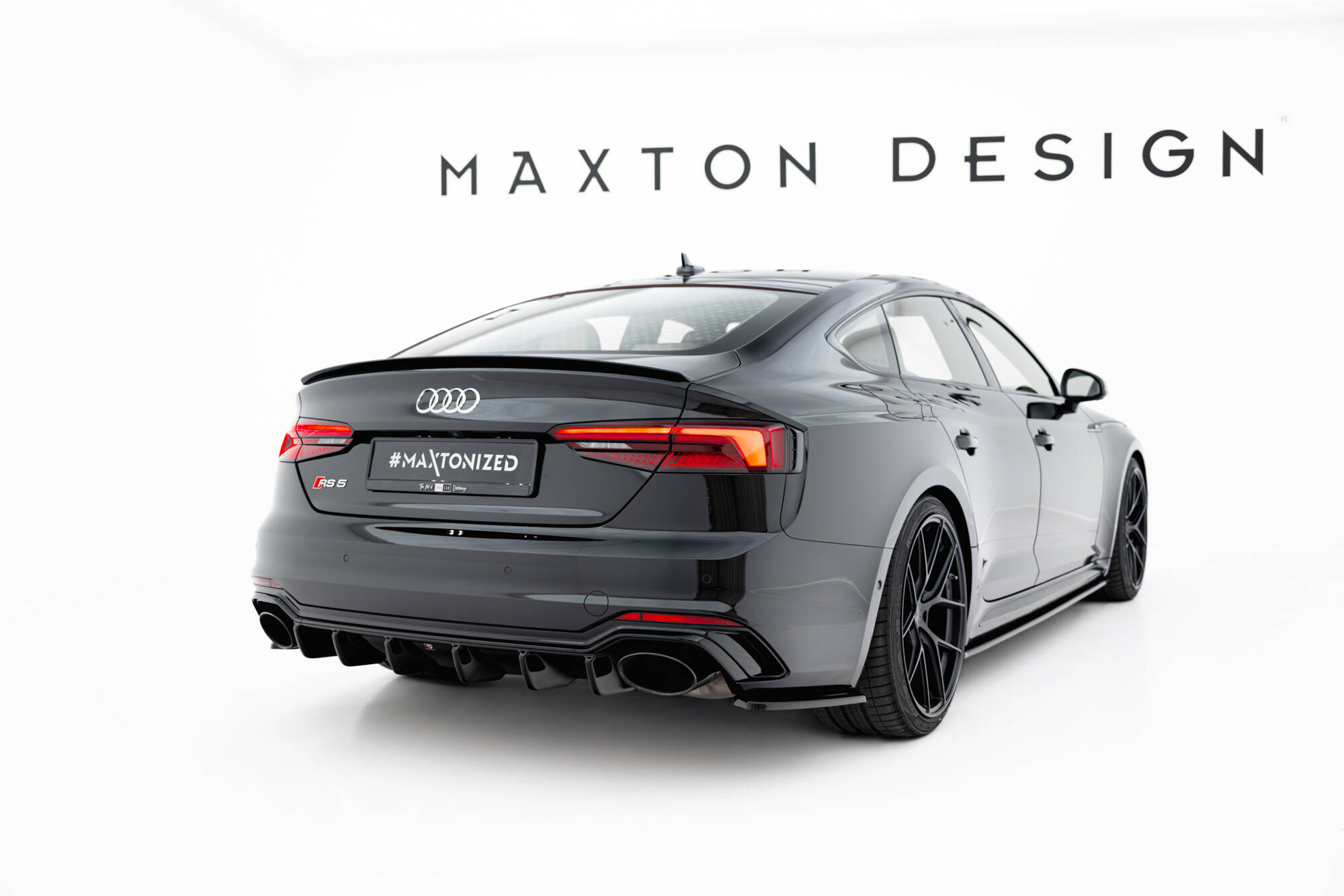 pol_po_Rear-Side-Splitters-Audi-RS5-Coupe-Sportback-F5-6988_2 pol_po_Rear-Side-Splitters-Audi-RS5-Coupe-Sportback-F5-6988_2