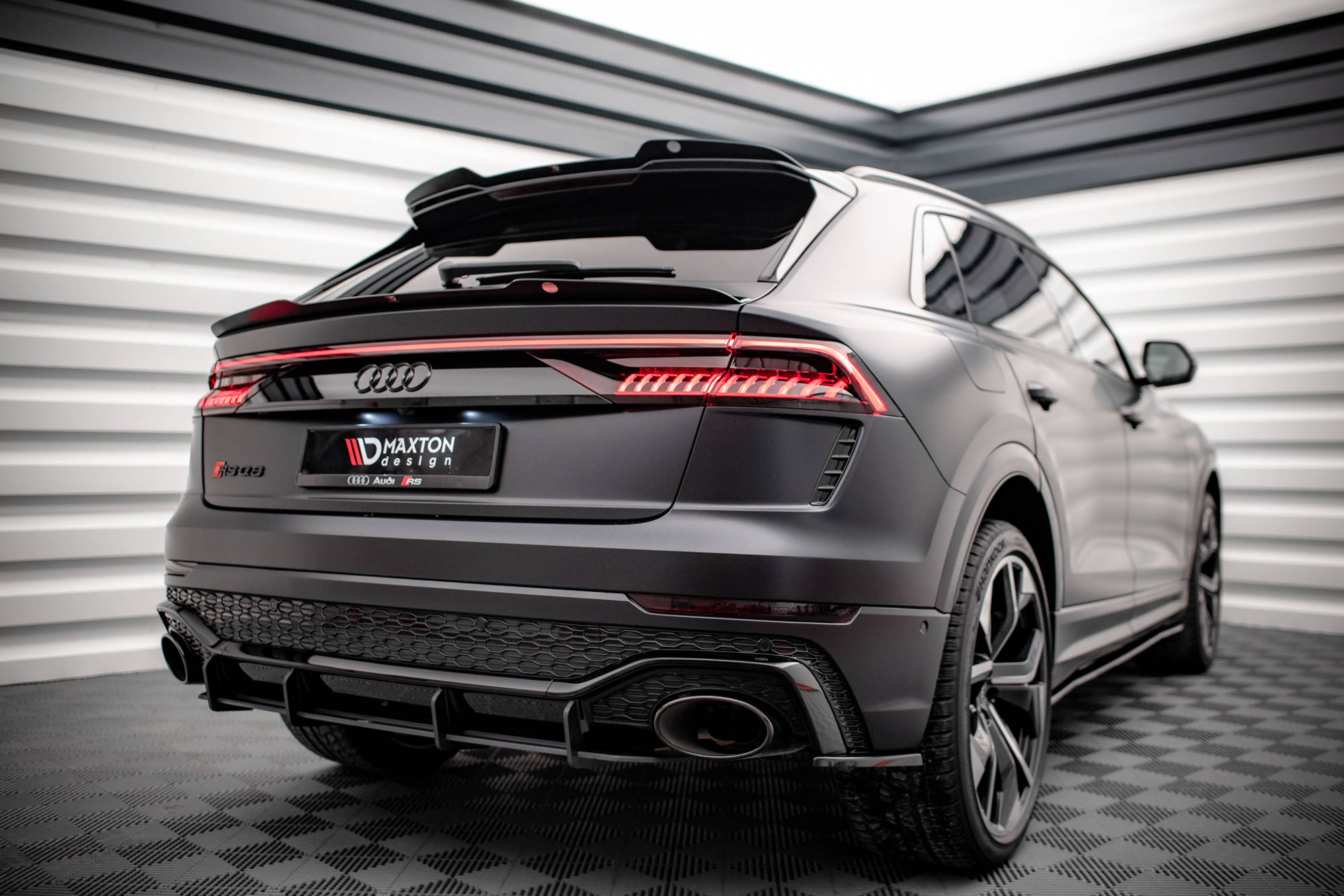 pol_po_Rear-Side-Splitters-Audi-RSQ8-Mk1-16074_2 pol_po_Rear-Side-Splitters-Audi-RSQ8-Mk1-16074_2