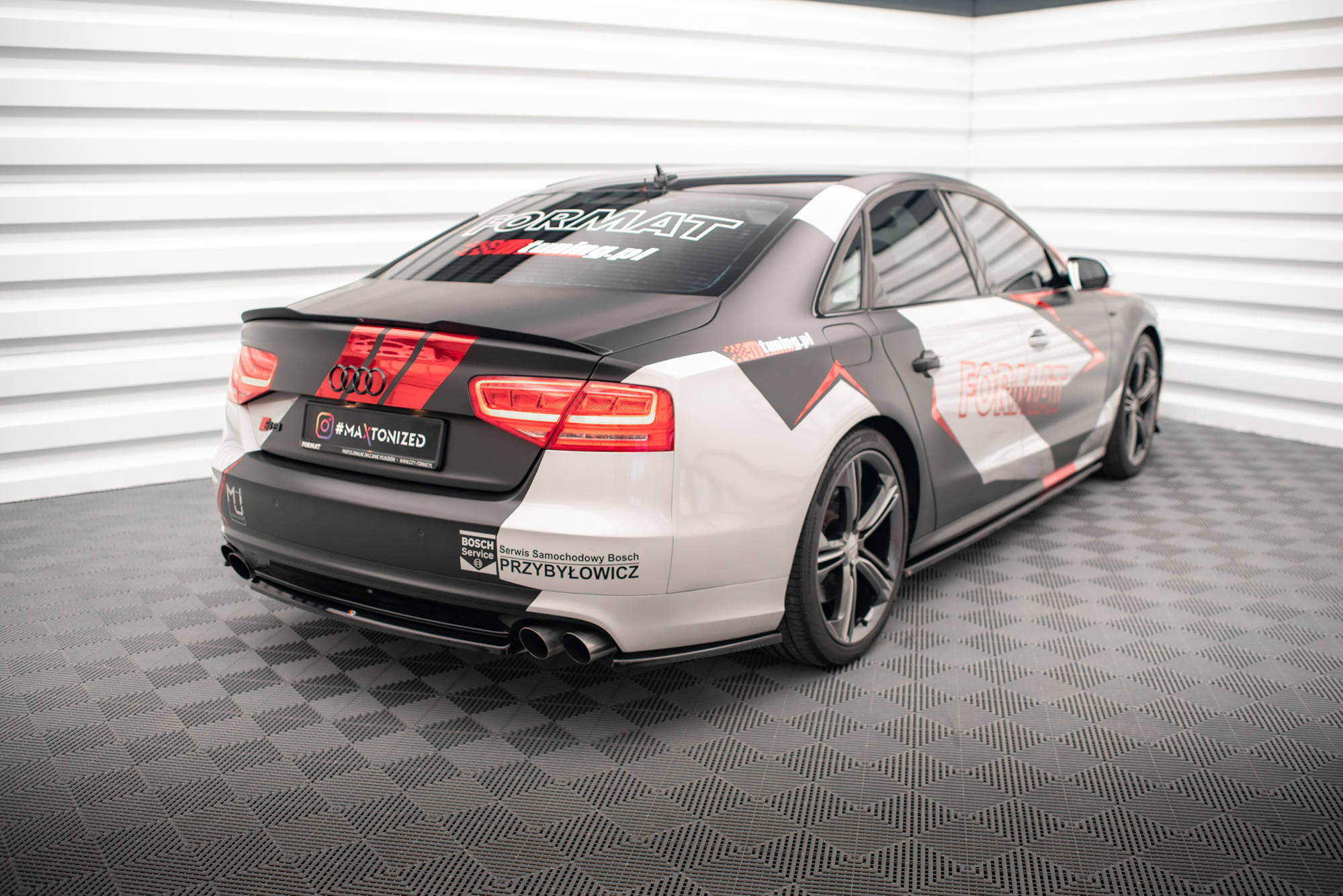 pol_po_Rear-Side-Splitters-Audi-S8-D4-17467_6 pol_po_Rear-Side-Splitters-Audi-S8-D4-17467_6