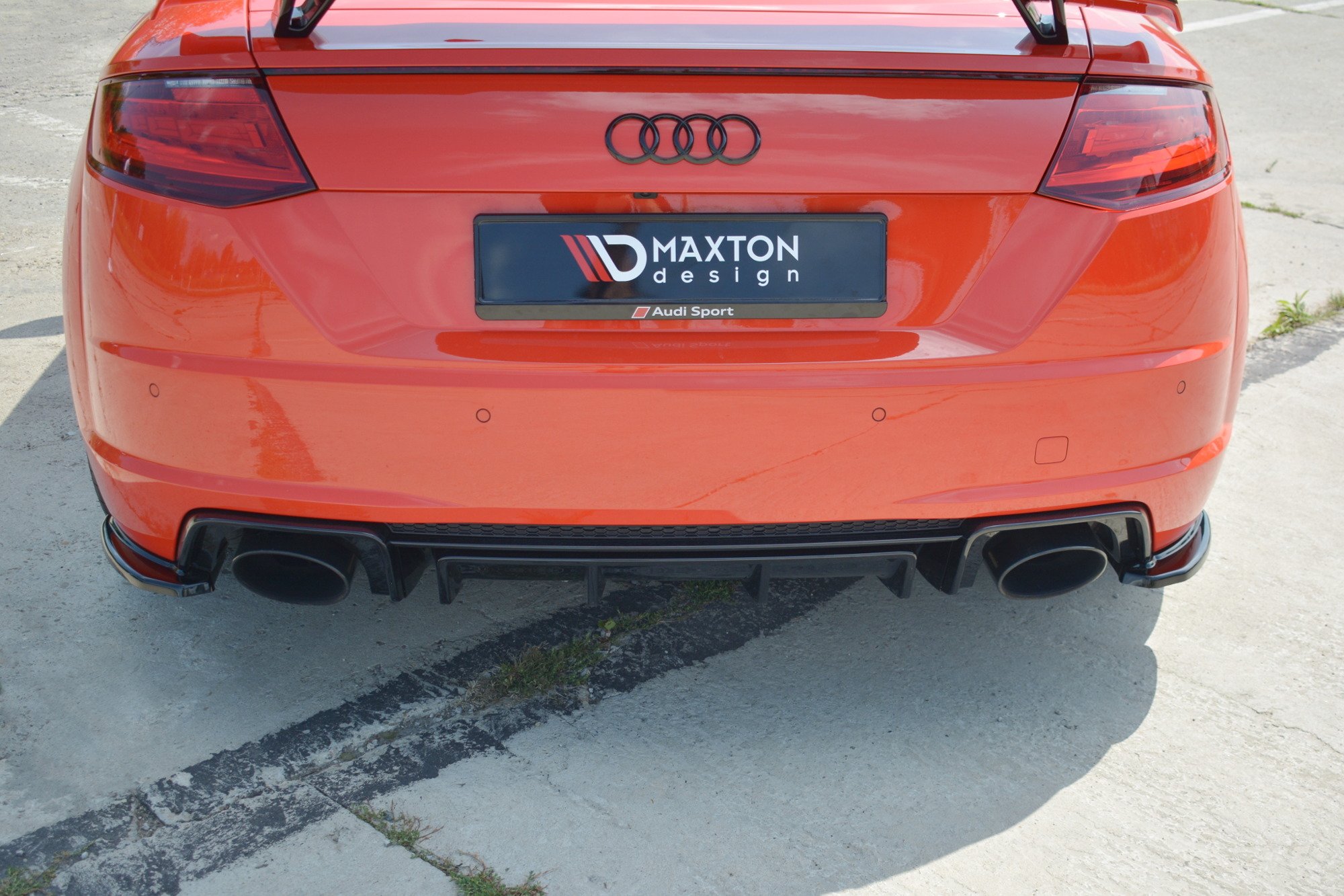 pol_po_Rear-Side-Splitters-Audi-TT-RS-8S-8398_2 pol_po_Rear-Side-Splitters-Audi-TT-RS-8S-8398_2