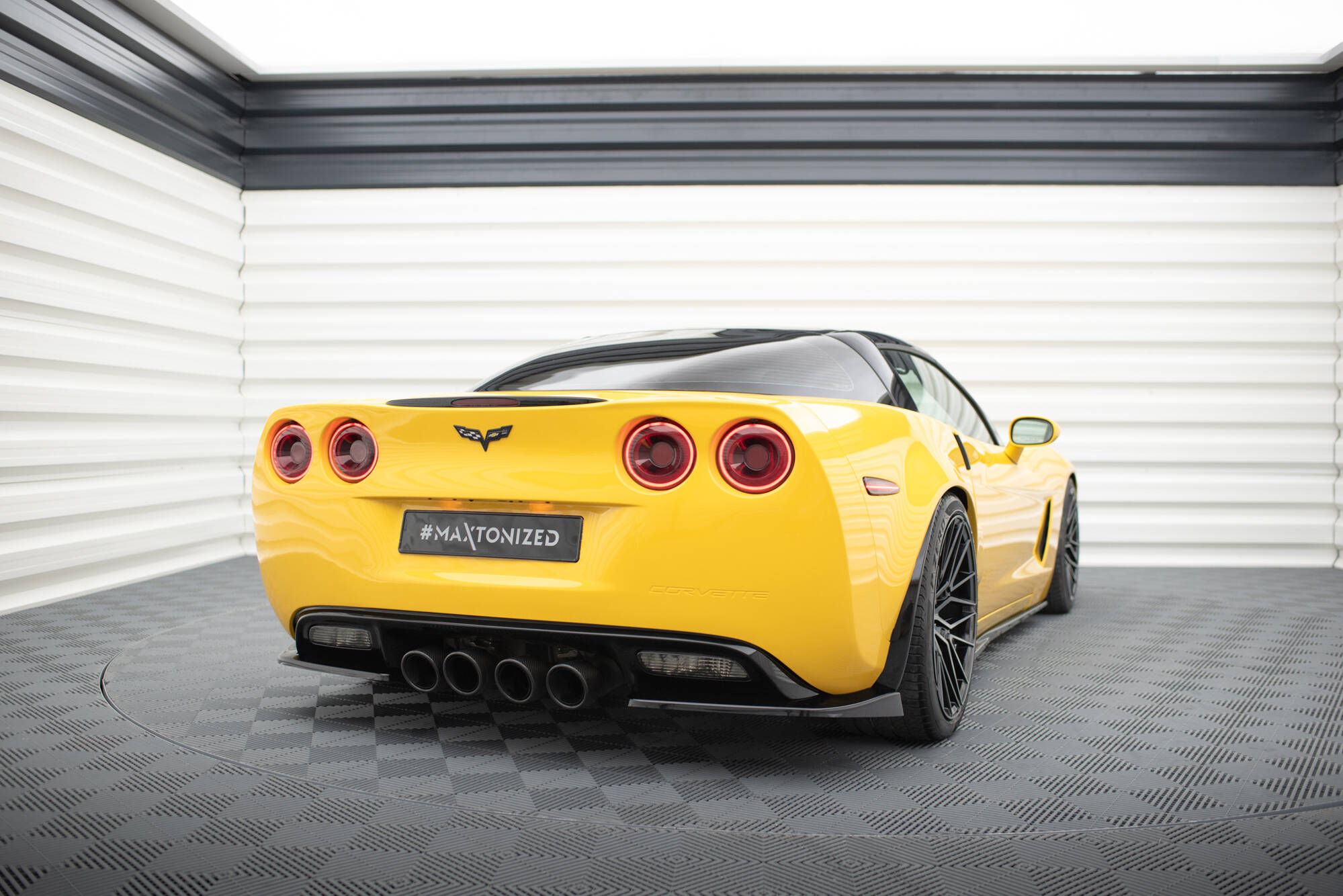 pol_po_Rear-Side-Splitters-Chevrolet-Corvette-Widebody-C6-19204_5 pol_po_Rear-Side-Splitters-Chevrolet-Corvette-Widebody-C6-19204_5