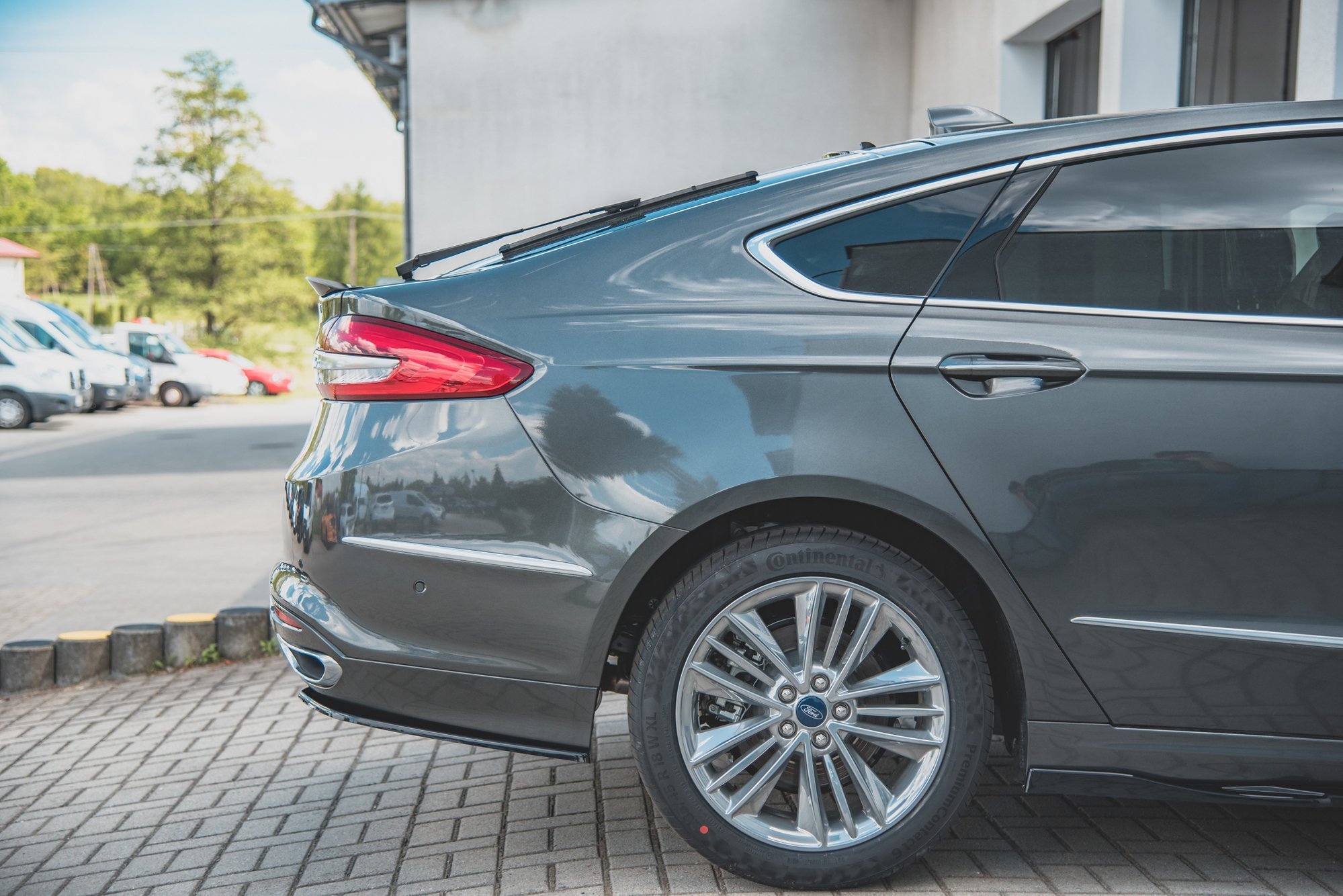 pol_po_Rear-Side-Splitters-Ford-Mondeo-Vignale-Mk5-Facelift-10460_4 pol_po_Rear-Side-Splitters-Ford-Mondeo-Vignale-Mk5-Facelift-10460_4