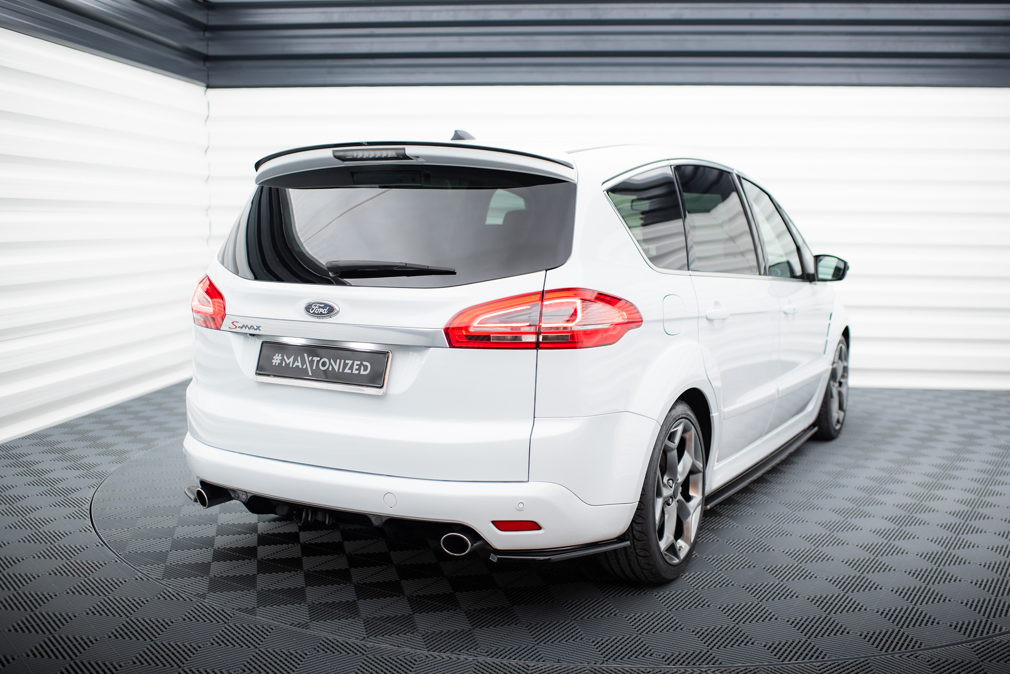 pol_po_Rear-Side-Splitters-Ford-S-Max-Titanium-Mk1-FL-7160_3 pol_po_Rear-Side-Splitters-Ford-S-Max-Titanium-Mk1-FL-7160_3