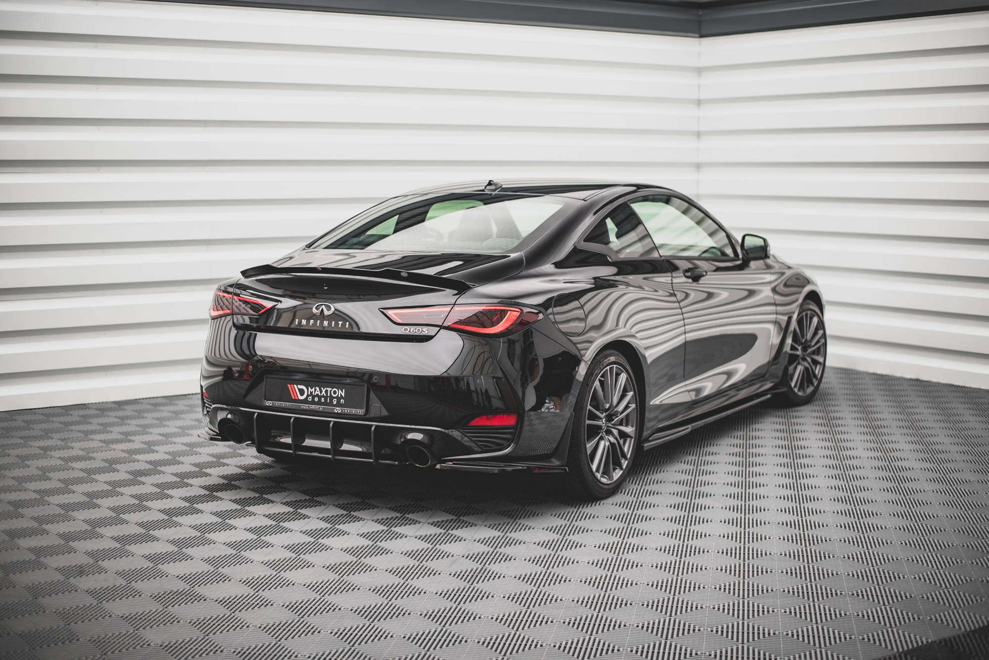 pol_po_Rear-Side-Splitters-Infiniti-Q60-S-Mk2-13720_4 pol_po_Rear-Side-Splitters-Infiniti-Q60-S-Mk2-13720_4