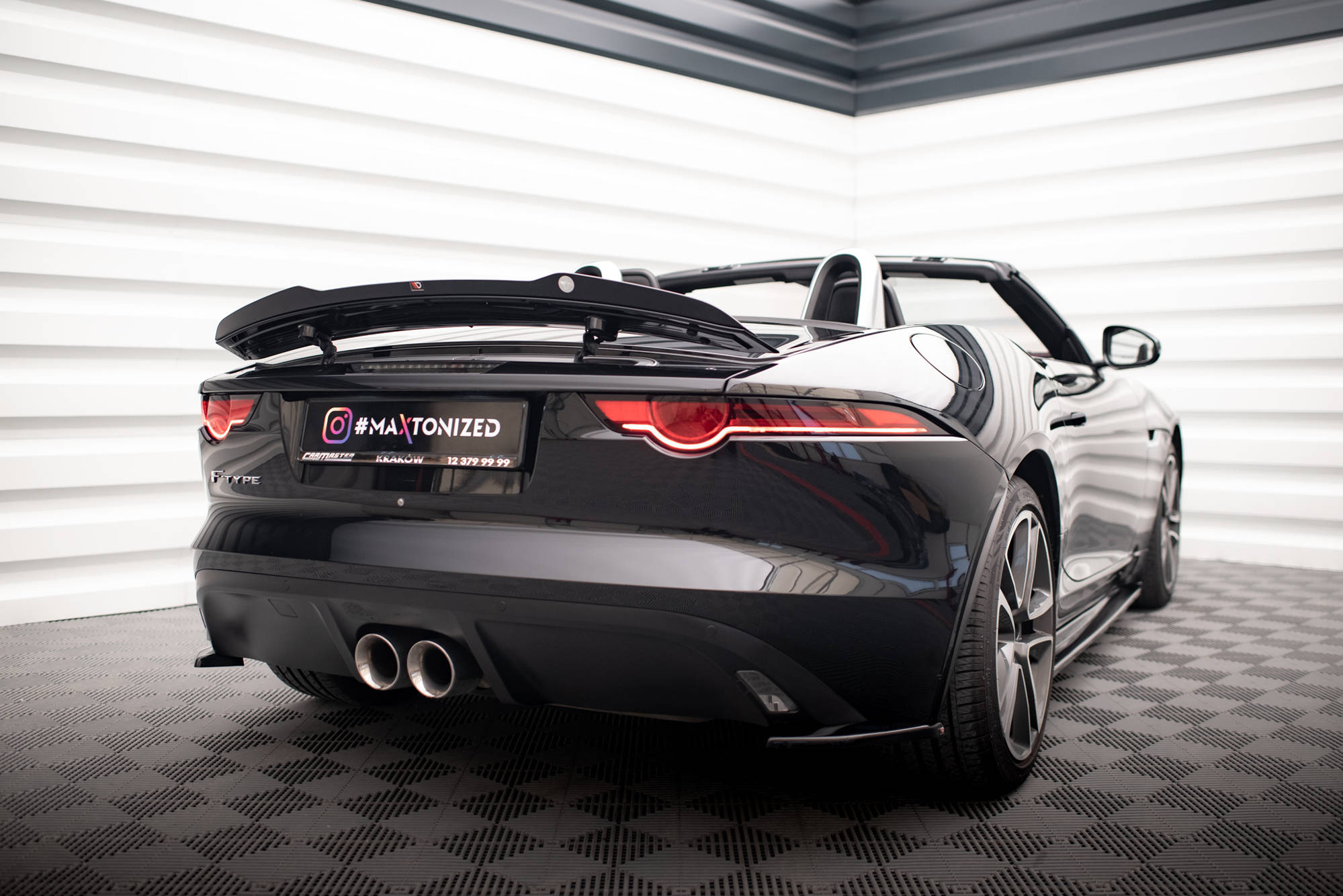 pol_po_Rear-Side-Splitters-Jaguar-F-Type-Mk1-Facelift-18297_6 pol_po_Rear-Side-Splitters-Jaguar-F-Type-Mk1-Facelift-18297_6