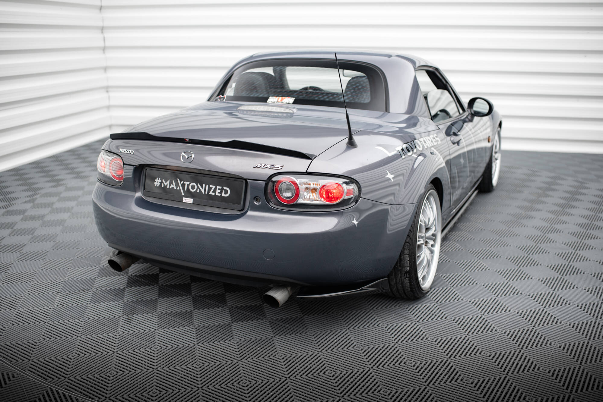 pol_po_Rear-Side-Splitters-Mazda-MX5-NC-Mk3-20697_4 pol_po_Rear-Side-Splitters-Mazda-MX5-NC-Mk3-20697_4