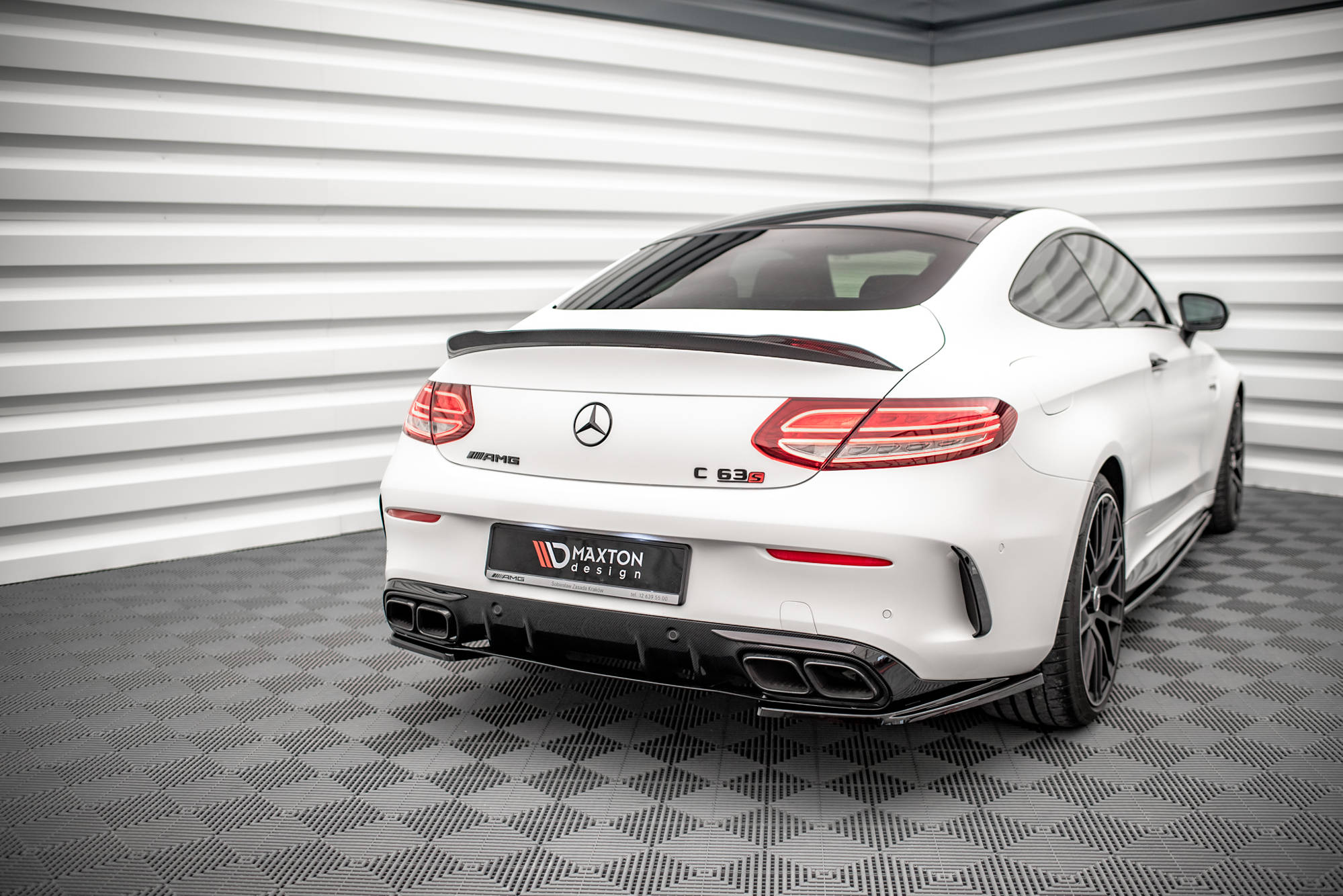 pol_po_Rear-Side-Splitters-Mercedes-AMG-C-63AMG-Coupe-AMG-Aero-Pack-C205-Facelift-15221_5 pol_po_Rear-Side-Splitters-Mercedes-AMG-C-63AMG-Coupe-AMG-Aero-Pack-C205-Facelift-15221_5