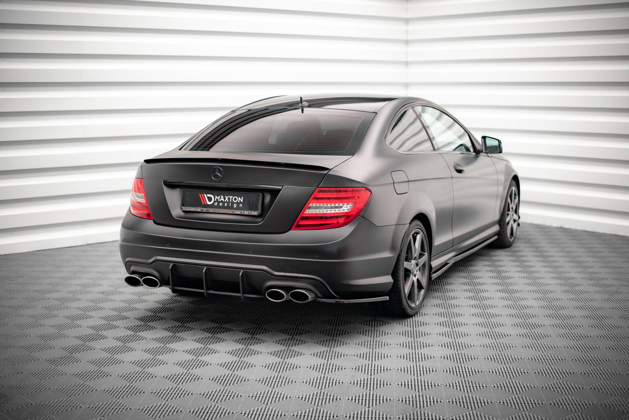 pol_po_Rear-Side-Splitters-Mercedes-Benz-C-Coupe-Sedan-Estate-AMG-Line-C204-W204-Facelift-S204-Facelift-17439_4 pol_po_Rear-Side-Splitters-Mercedes-Benz-C-Coupe-Sedan-Estate-AMG-Line-C204-W204-Facelift-S204-Facelift-17439_4
