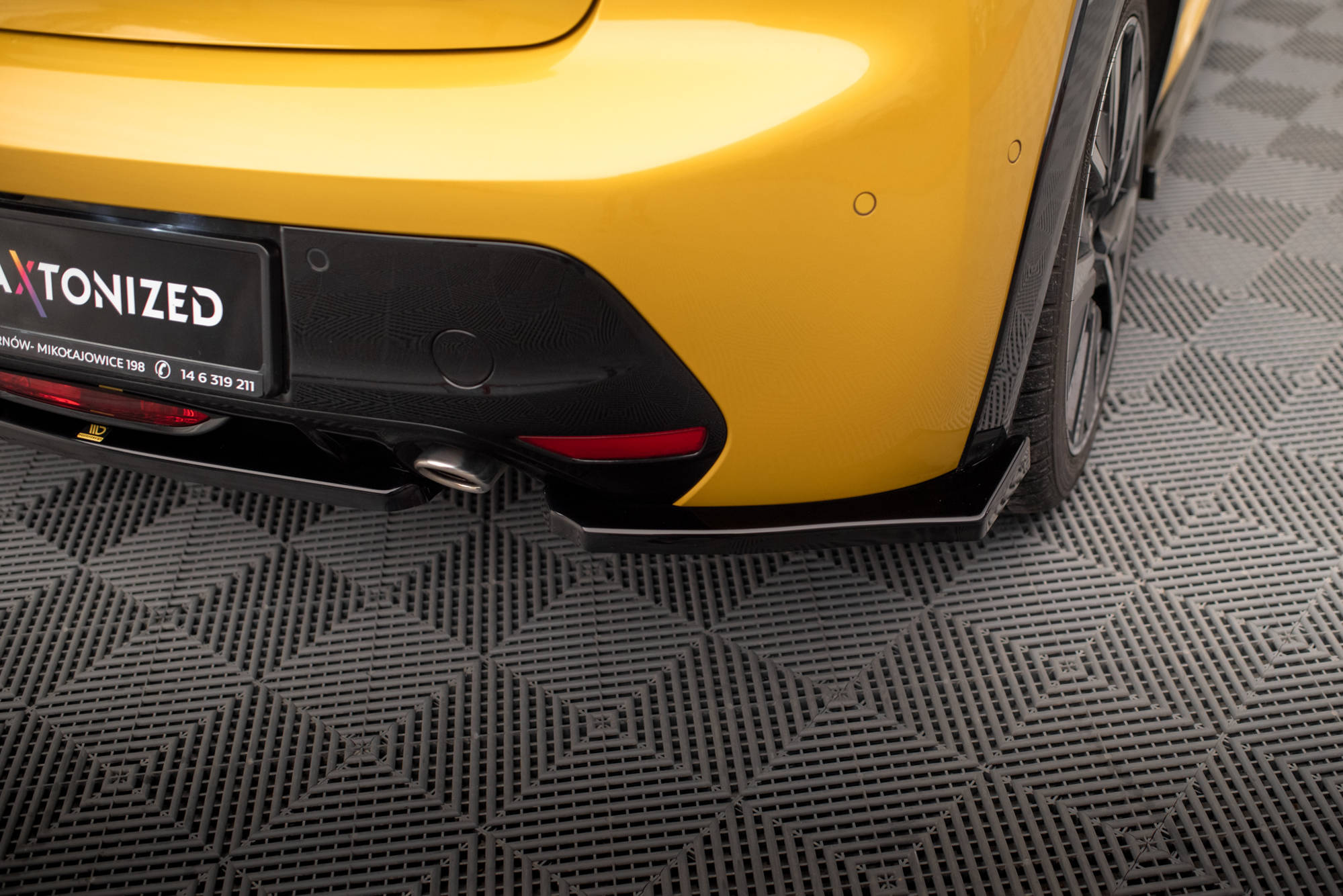 pol_po_Rear-Side-Splitters-Peugeot-208-GT-Mk2-18495_6 pol_po_Rear-Side-Splitters-Peugeot-208-GT-Mk2-18495_6