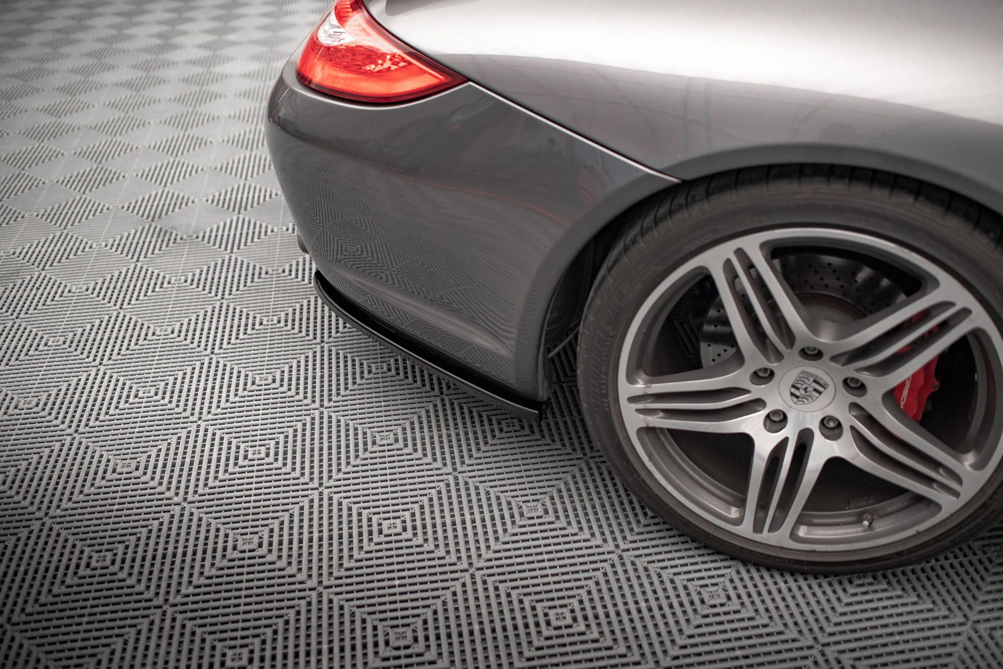 pol_po_Rear-Side-Splitters-Porsche-911-Carrera-Carrera-GTS-997-Facelift-17165_6 pol_po_Rear-Side-Splitters-Porsche-911-Carrera-Carrera-GTS-997-Facelift-17165_6