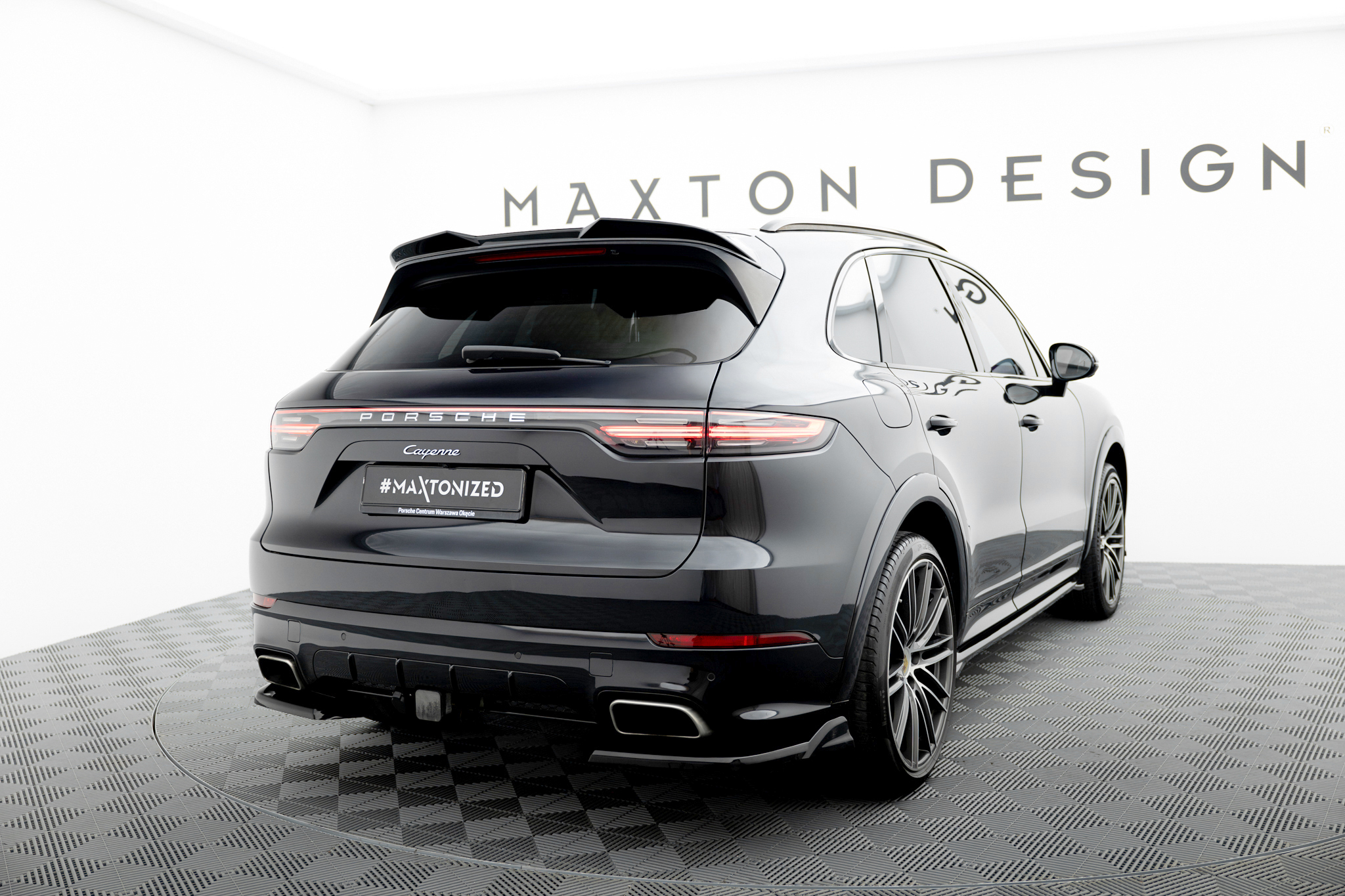 pol_po_Rear-Side-Splitters-Porsche-Cayenne-Sport-Design-Mk3-22725_2 pol_po_Rear-Side-Splitters-Porsche-Cayenne-Sport-Design-Mk3-22725_2
