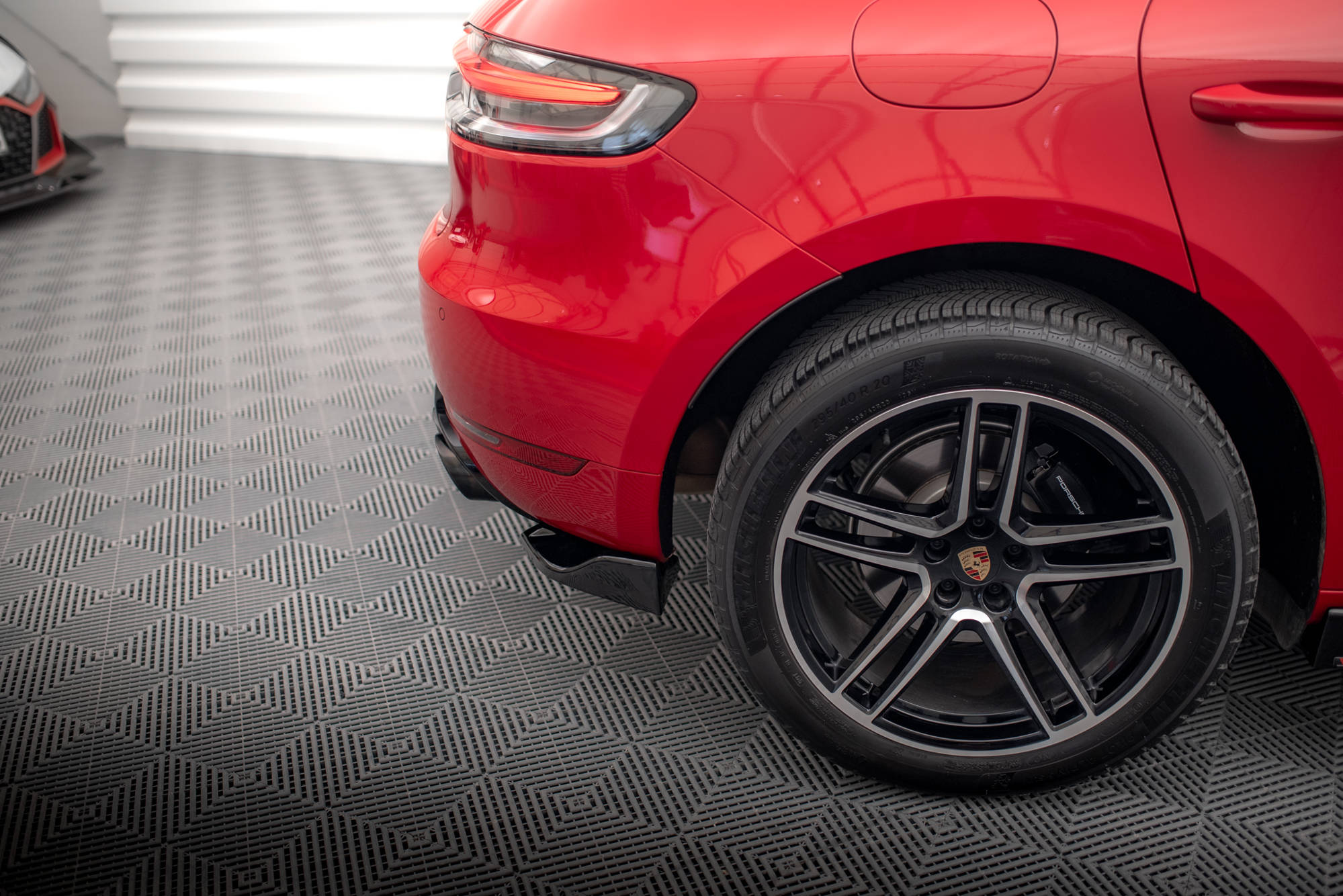 pol_po_Rear-Side-Splitters-Porsche-Macan-GTS-Sport-Design-Mk1-Facelift-16752_4 pol_po_Rear-Side-Splitters-Porsche-Macan-GTS-Sport-Design-Mk1-Facelift-16752_4