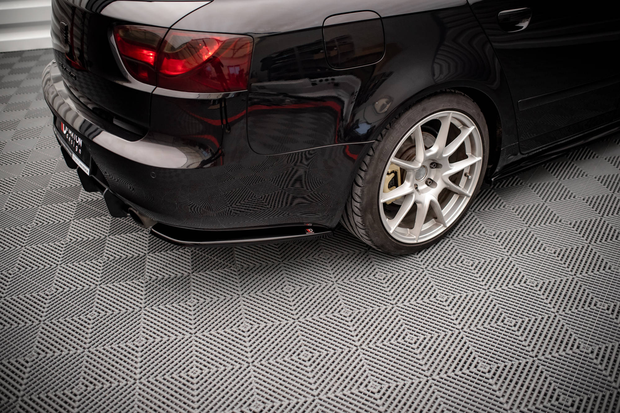 pol_po_Rear-Side-Splitters-Seat-Exeo-15120_4 pol_po_Rear-Side-Splitters-Seat-Exeo-15120_4