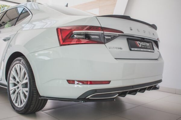 Πίσω Σπόιλερ Skoda Superb Liftback / Combi Mk3 Facelift Skoda Superb Mk3 FL[2019-]