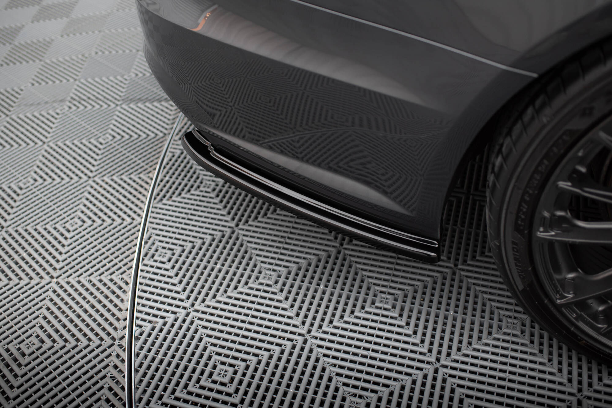 pol_po_Rear-Side-Splitters-V-1-Audi-A6-A6-C7-S-line-S6-C7-Facelift-5709_4 pol_po_Rear-Side-Splitters-V-1-Audi-A6-A6-C7-S-line-S6-C7-Facelift-5709_4