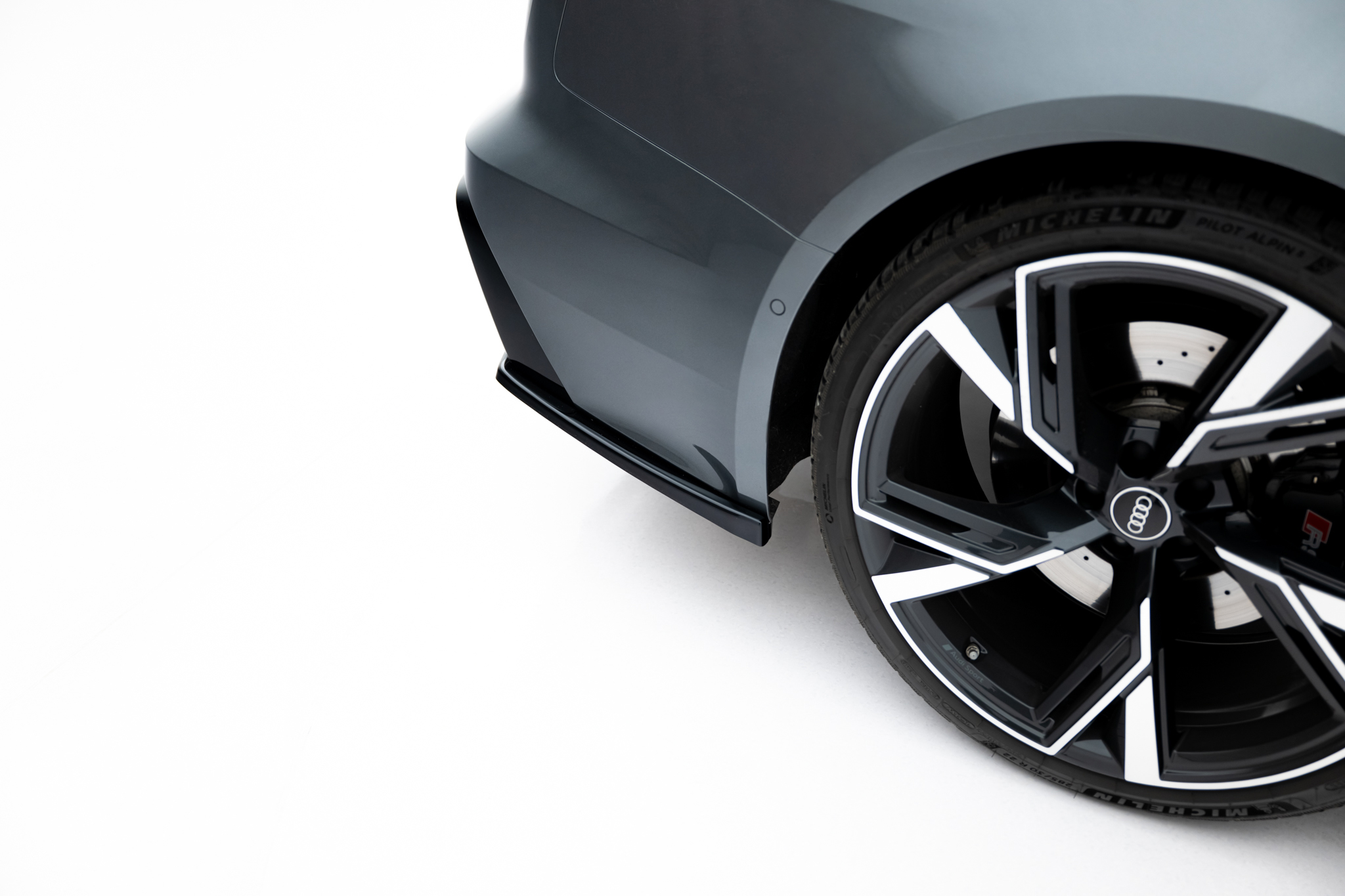 pol_po_Rear-Side-Splitters-V-1-Audi-RS6-C8-C8-Facelift-21778_6 pol_po_Rear-Side-Splitters-V-1-Audi-RS6-C8-C8-Facelift-21778_6