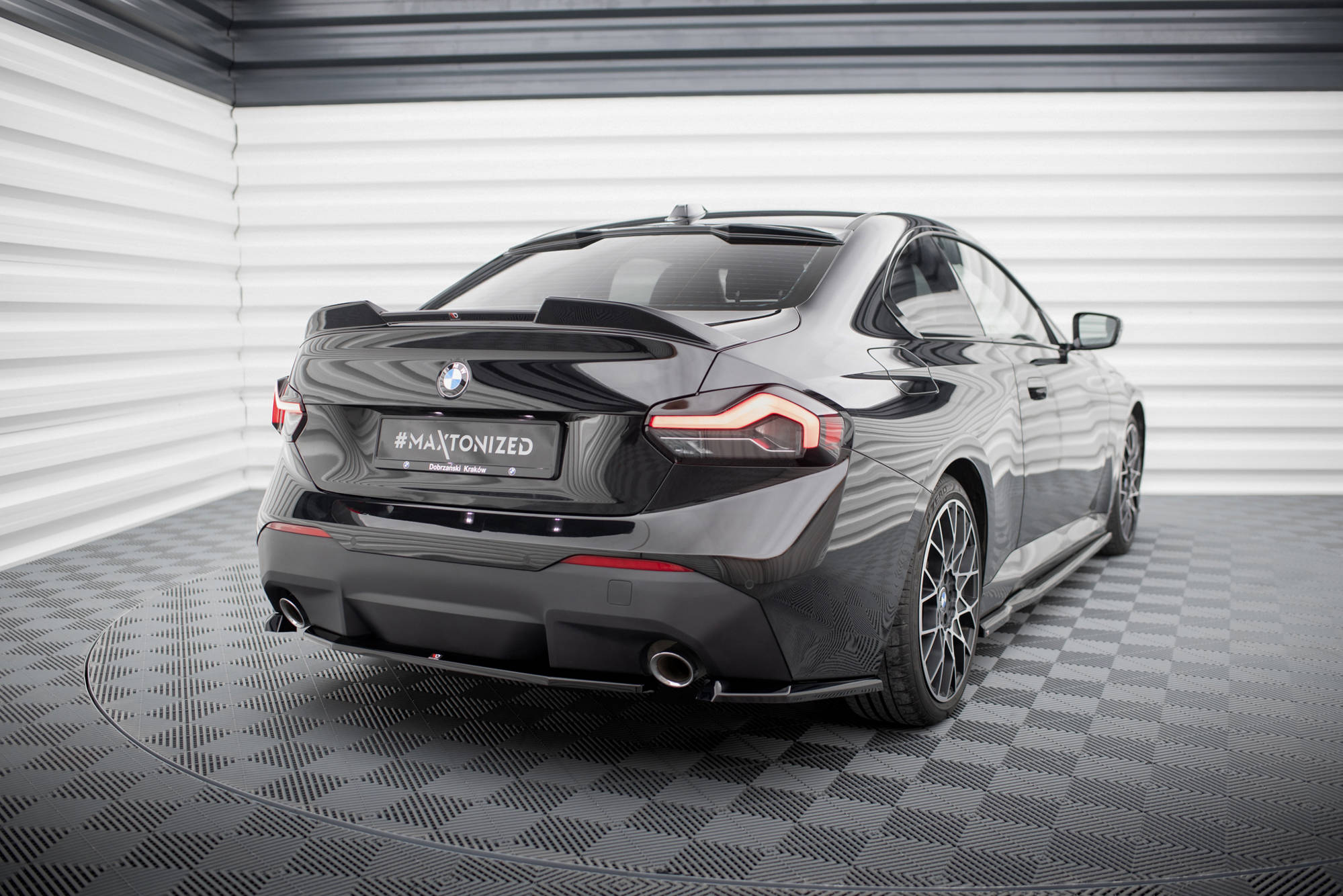 pol_po_Rear-Side-Splitters-V-1-BMW-2-Coupe-G42-18899_5 pol_po_Rear-Side-Splitters-V-1-BMW-2-Coupe-G42-18899_5
