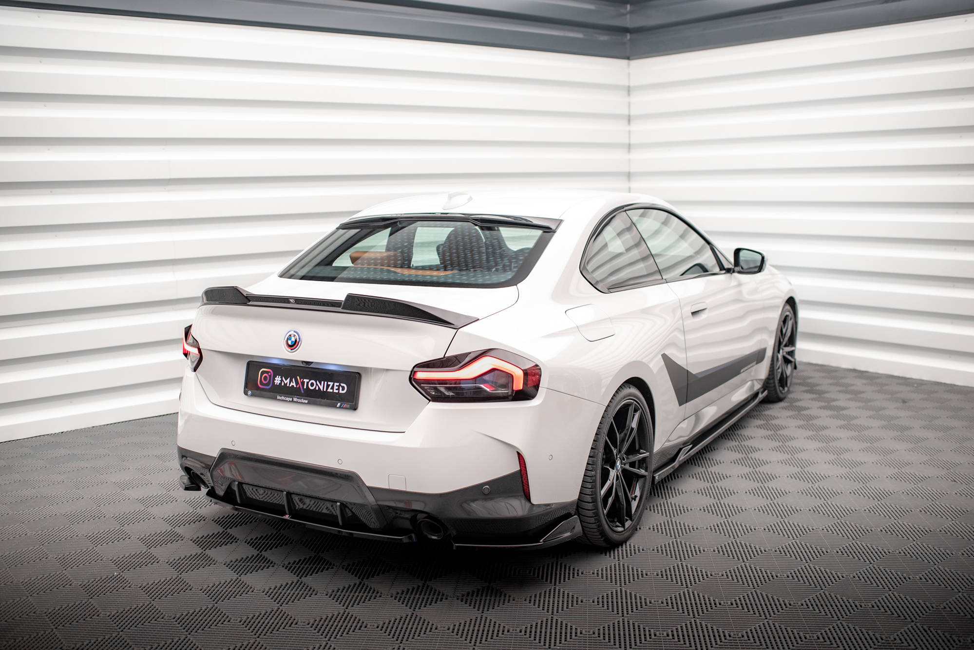 pol_po_Rear-Side-Splitters-V-1-BMW-2-Coupe-M-Pack-G42-17649_4 pol_po_Rear-Side-Splitters-V-1-BMW-2-Coupe-M-Pack-G42-17649_4