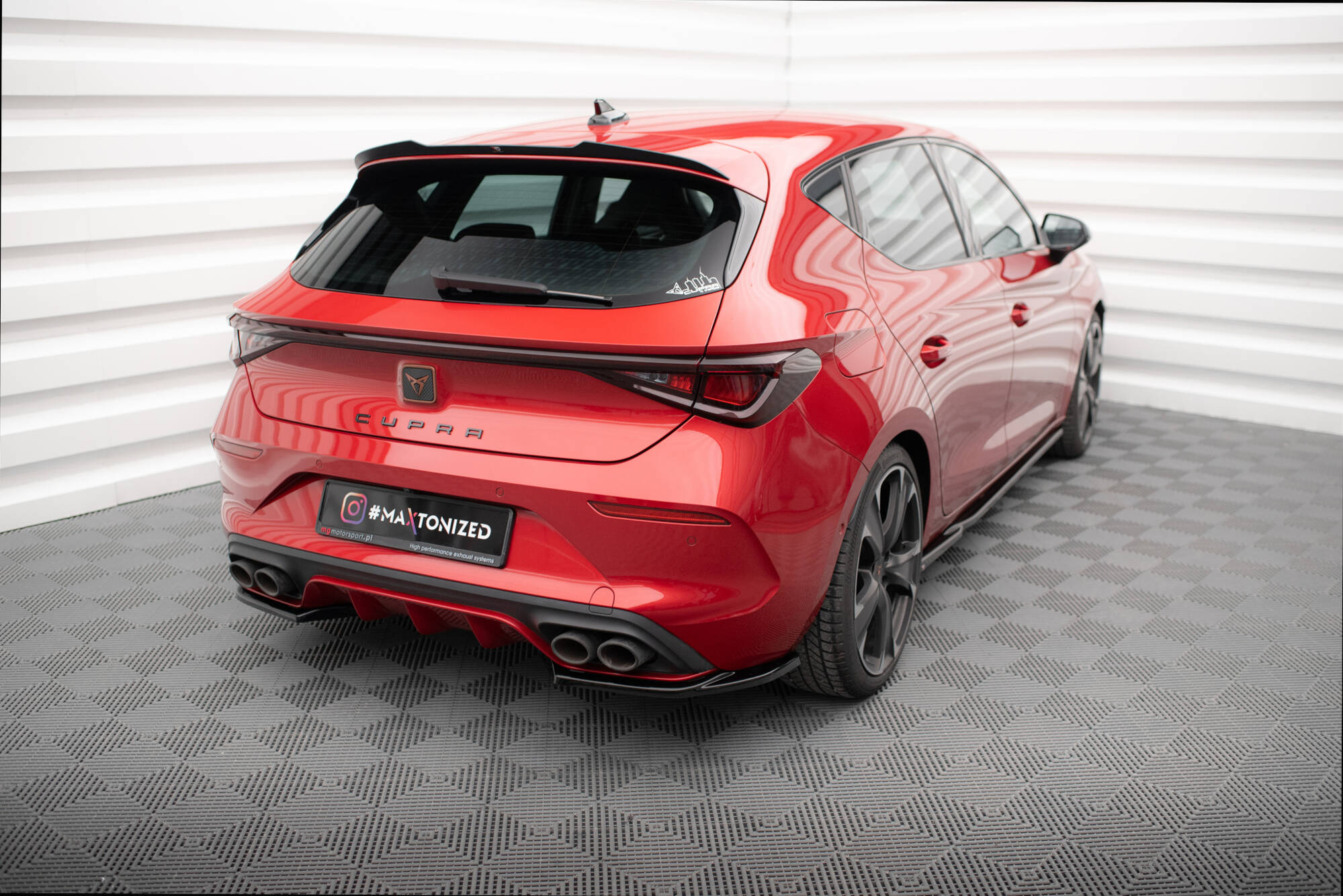 pol_po_Rear-Side-Splitters-V-1-Cupra-Leon-Hatchback-Mk1-20160_6 pol_po_Rear-Side-Splitters-V-1-Cupra-Leon-Hatchback-Mk1-20160_6