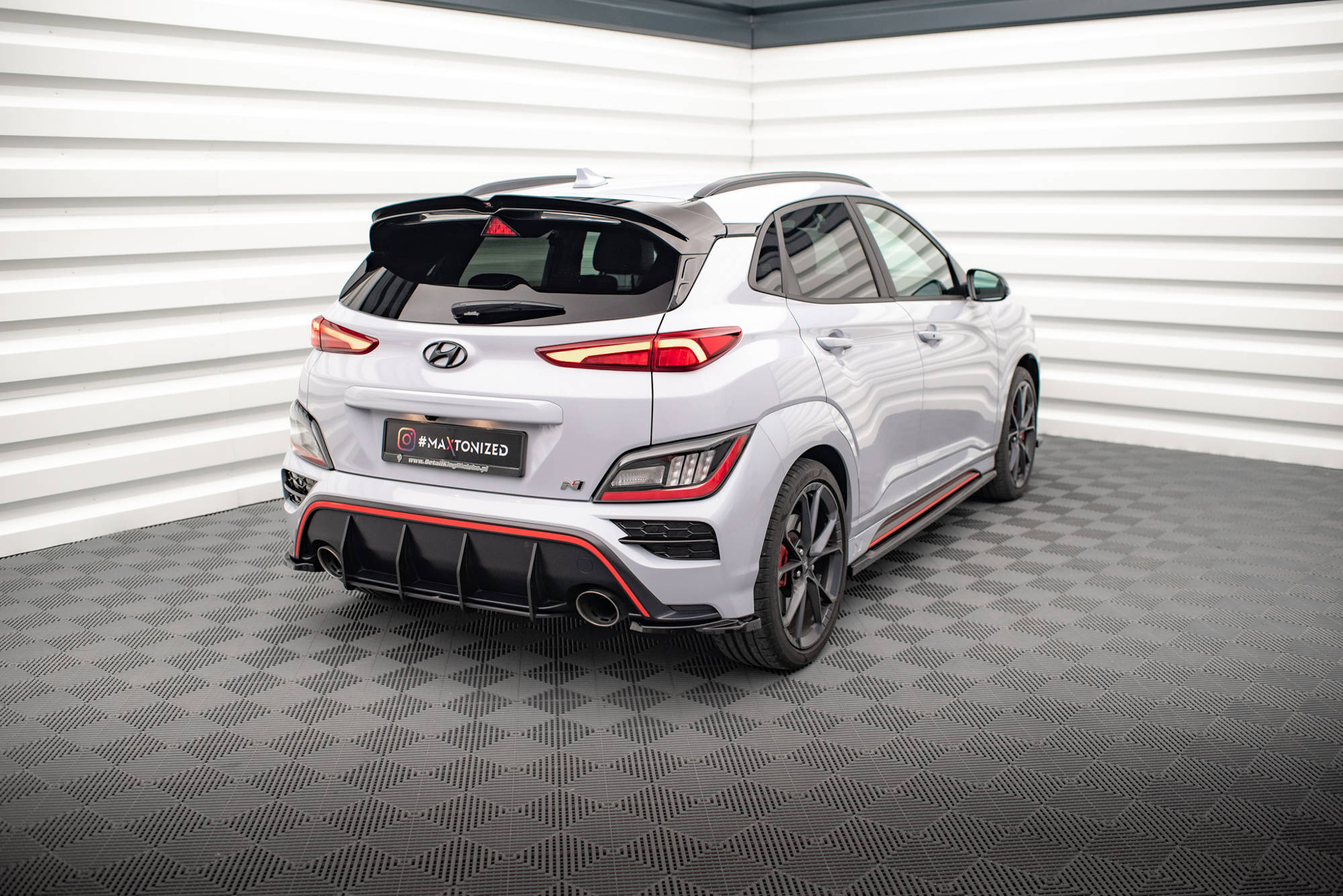 pol_po_Rear-Side-Splitters-V-1-Hyundai-Kona-Mk1-18076_4 pol_po_Rear-Side-Splitters-V-1-Hyundai-Kona-Mk1-18076_4