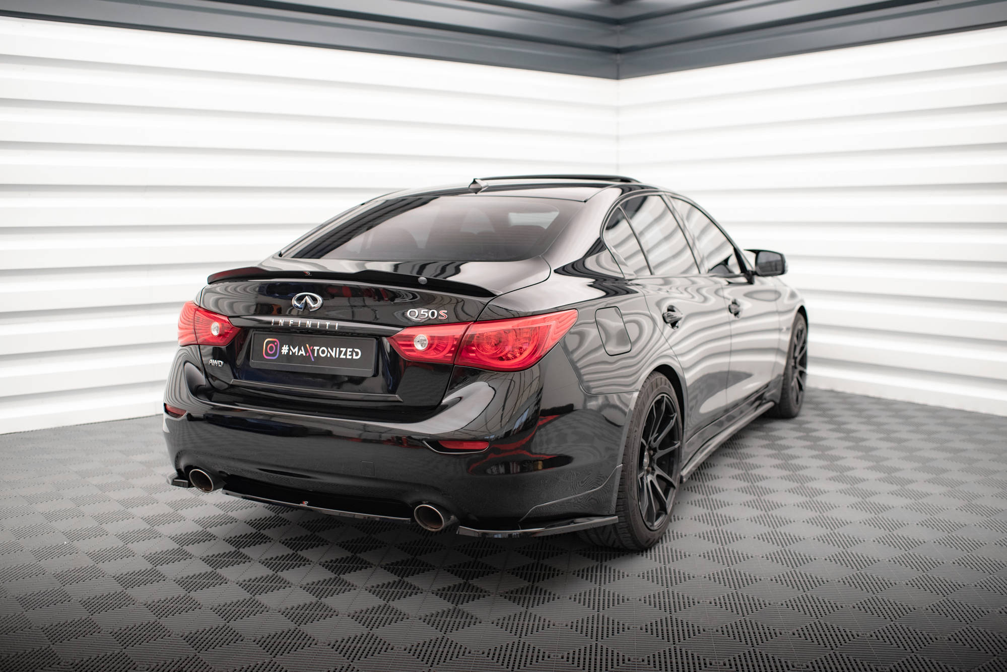 pol_po_Rear-Side-Splitters-V-1-Infiniti-Q50-S-Mk1-17783_2 pol_po_Rear-Side-Splitters-V-1-Infiniti-Q50-S-Mk1-17783_2
