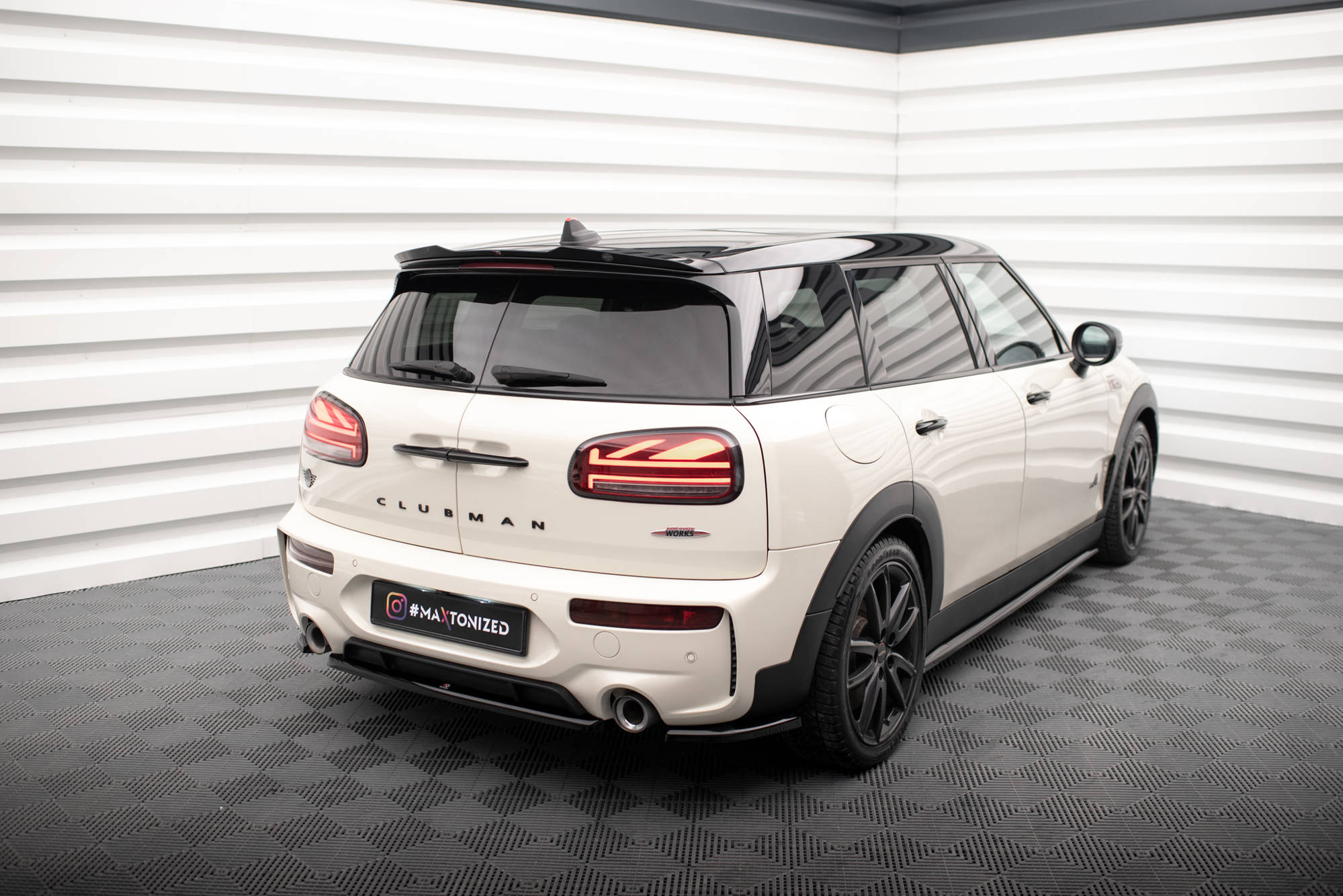 pol_po_Rear-Side-Splitters-V-1-Mini-Cooper-Clubman-John-Cooper-Works-F54-Facelift-18139_6 pol_po_Rear-Side-Splitters-V-1-Mini-Cooper-Clubman-John-Cooper-Works-F54-Facelift-18139_6