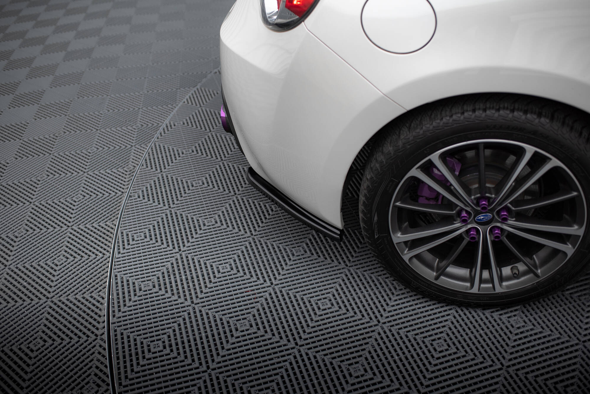 pol_po_Rear-Side-Splitters-V-1-Subaru-BRZ-Mk1-Mk1-Facelift-5487_4 pol_po_Rear-Side-Splitters-V-1-Subaru-BRZ-Mk1-Mk1-Facelift-5487_4