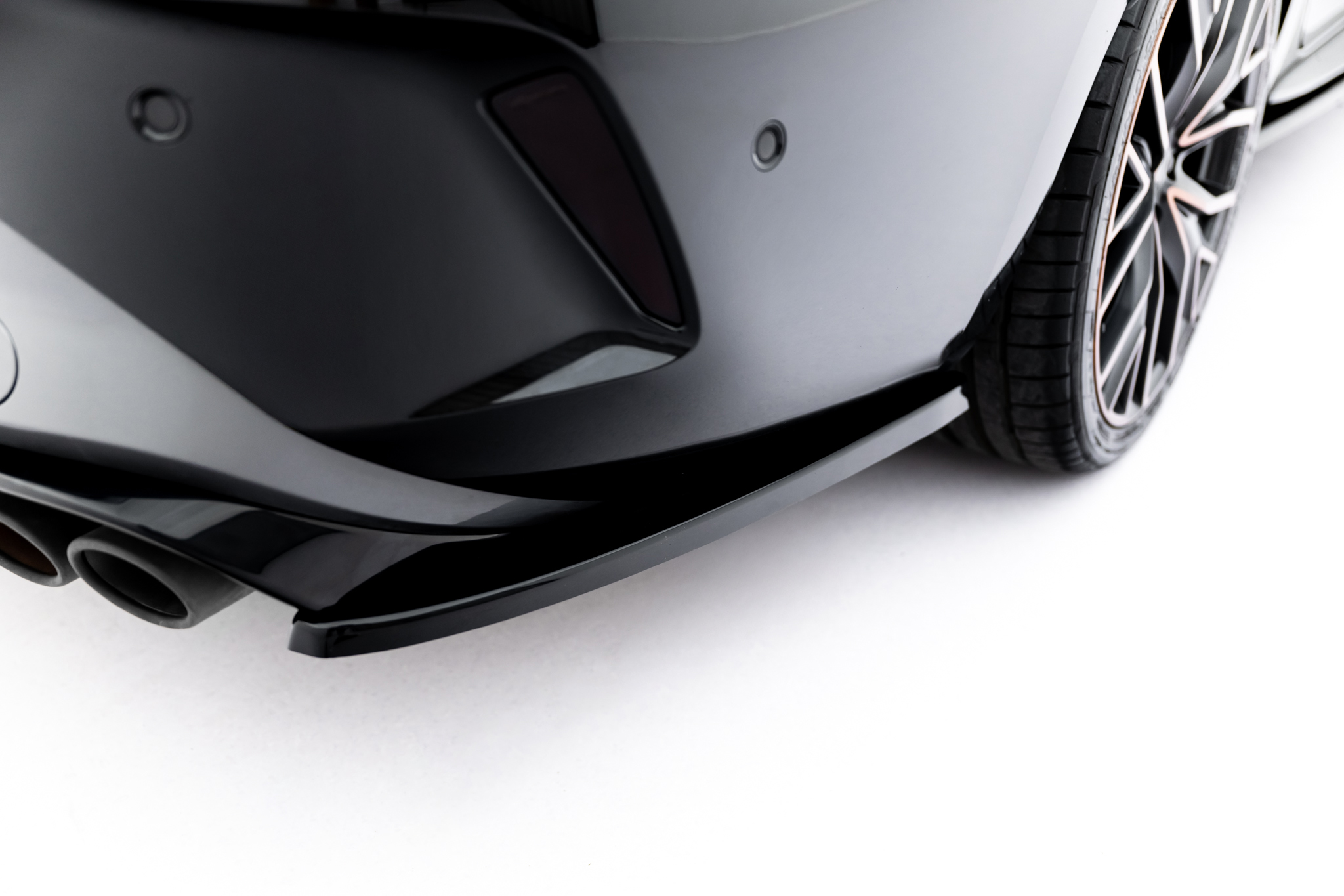 pol_po_Rear-Side-Splitters-V-2-Cupra-Leon-ST-Mk1-Facelift-23342_5 pol_po_Rear-Side-Splitters-V-2-Cupra-Leon-ST-Mk1-Facelift-23342_5