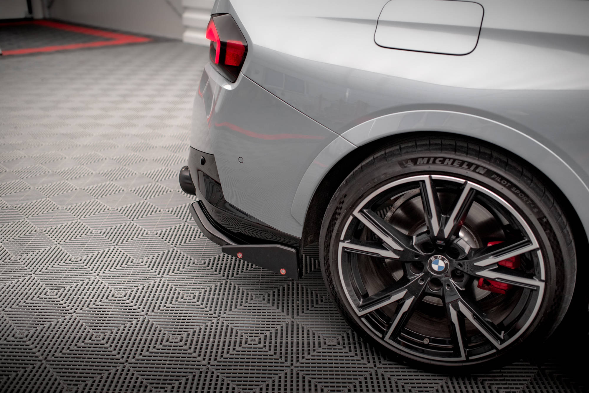 pol_po_Rear-Side-Splitters-V-2-Flaps-BMW-2-Coupe-M240i-G42-17669_3 pol_po_Rear-Side-Splitters-V-2-Flaps-BMW-2-Coupe-M240i-G42-17669_3