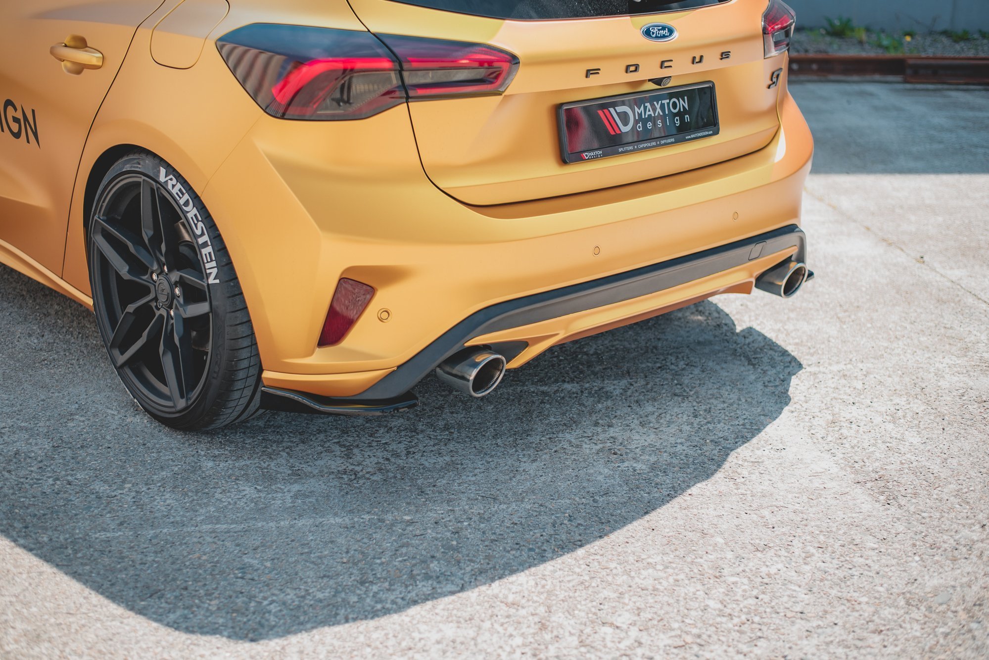 pol_po_Rear-Side-Splitters-V-2-Ford-Focus-Hatchback-ST-Mk4-10165_1 pol_po_Rear-Side-Splitters-V-2-Ford-Focus-Hatchback-ST-Mk4-10165_1