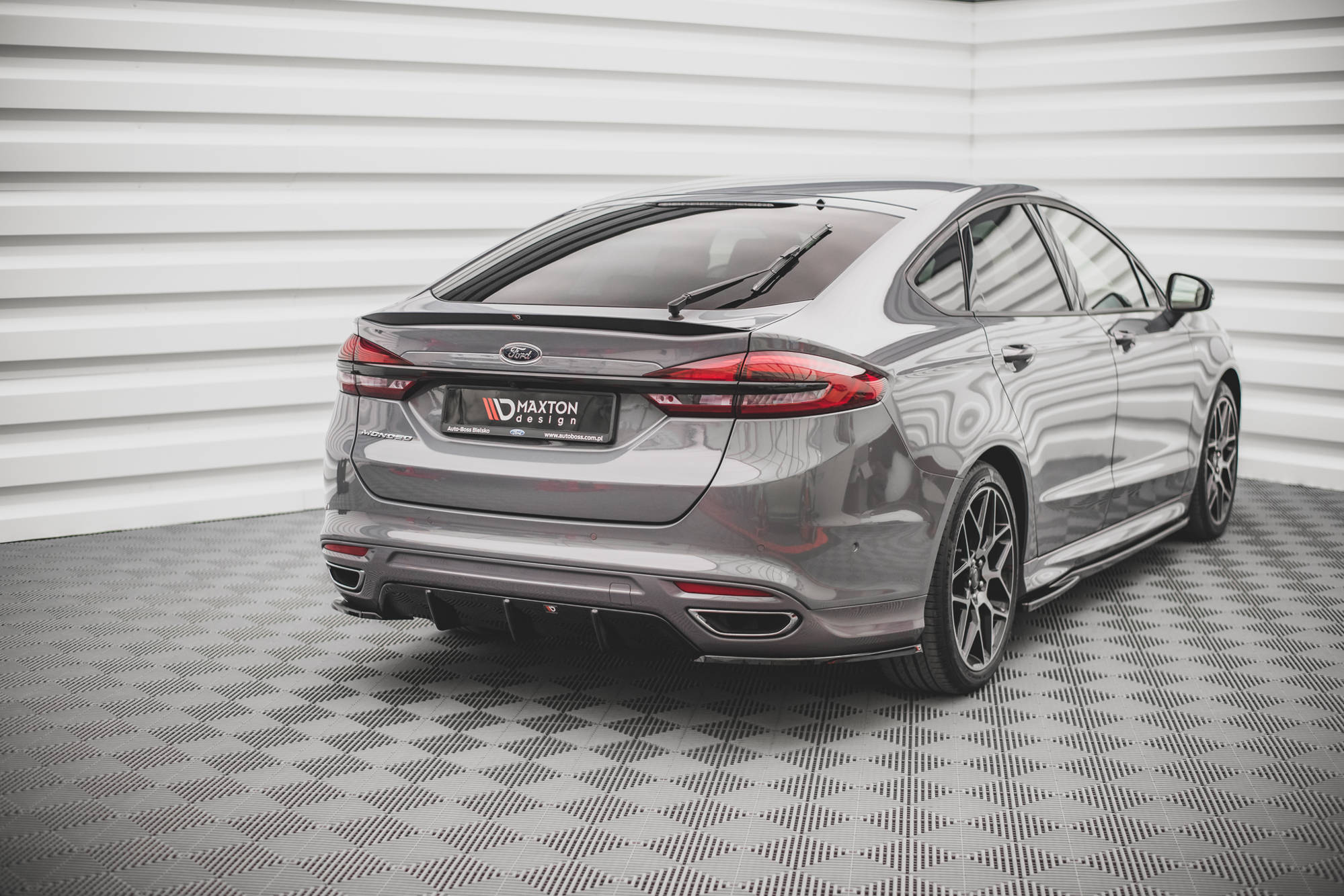 pol_po_Rear-Side-Splitters-V-2-Ford-Mondeo-ST-Line-Mk5-Facelift-13784_5 pol_po_Rear-Side-Splitters-V-2-Ford-Mondeo-ST-Line-Mk5-Facelift-13784_5