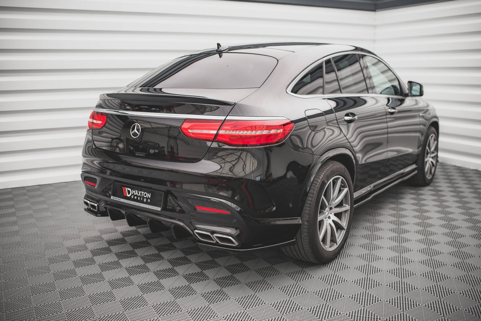 pol_po_Rear-Side-Splitters-V-2-Mercedes-Benz-GLE-Coupe-63AMG-C292-15047_6 pol_po_Rear-Side-Splitters-V-2-Mercedes-Benz-GLE-Coupe-63AMG-C292-15047_6