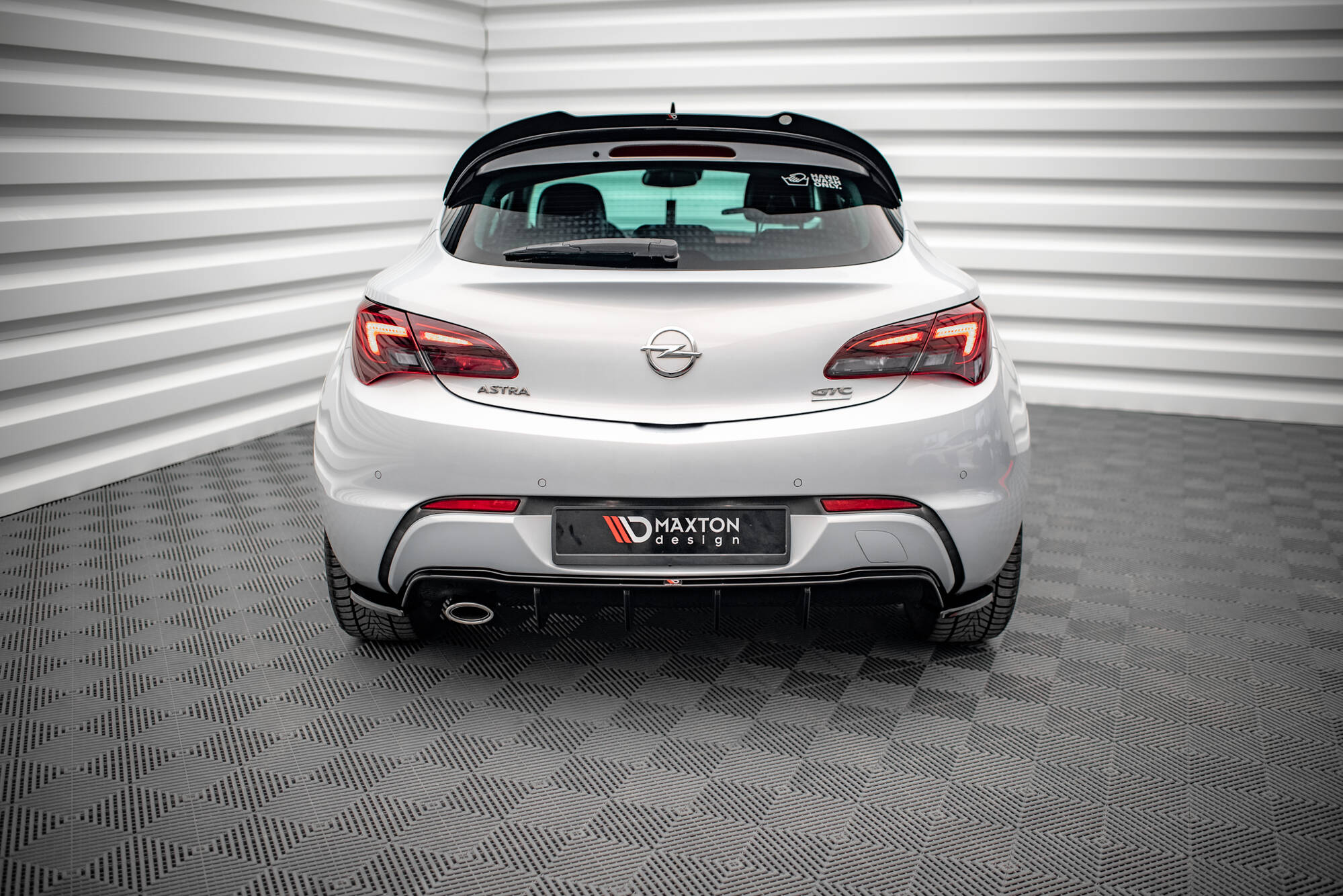 pol_po_Rear-Side-Splitters-V-2-Opel-Astra-GTC-OPC-Line-J-20350_2 pol_po_Rear-Side-Splitters-V-2-Opel-Astra-GTC-OPC-Line-J-20350_2