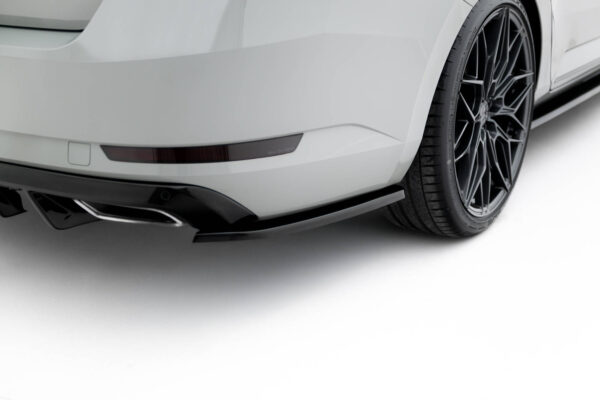 Πίσω Σπόιλερ V.3 Skoda Superb Liftback / Combi Mk3