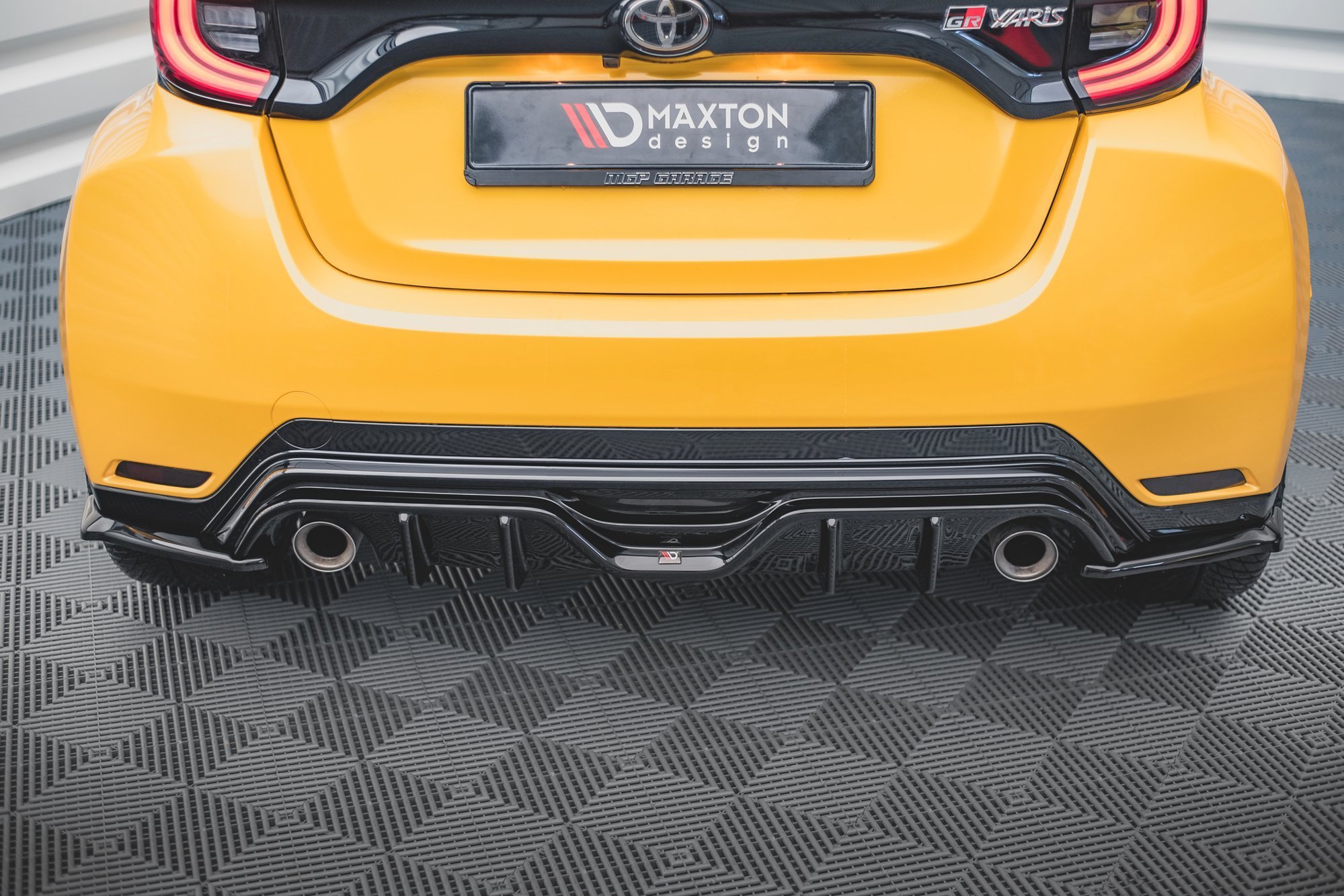 pol_po_Rear-Side-Splitters-V-3-Toyota-GR-Yaris-Mk4-11967_7 pol_po_Rear-Side-Splitters-V-3-Toyota-GR-Yaris-Mk4-11967_7