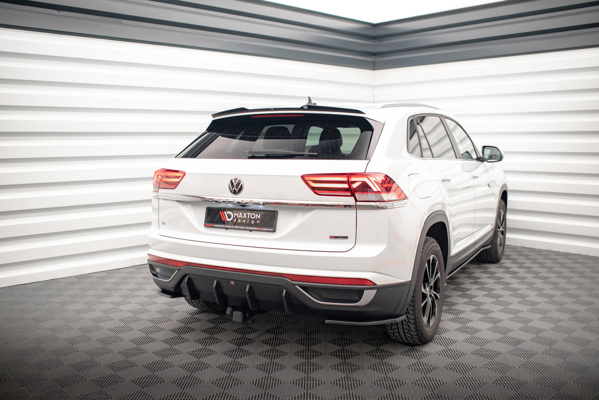 pol_po_Rear-Side-Splitters-Volkswagen-Atlas-Cross-15843_4 pol_po_Rear-Side-Splitters-Volkswagen-Atlas-Cross-15843_4
