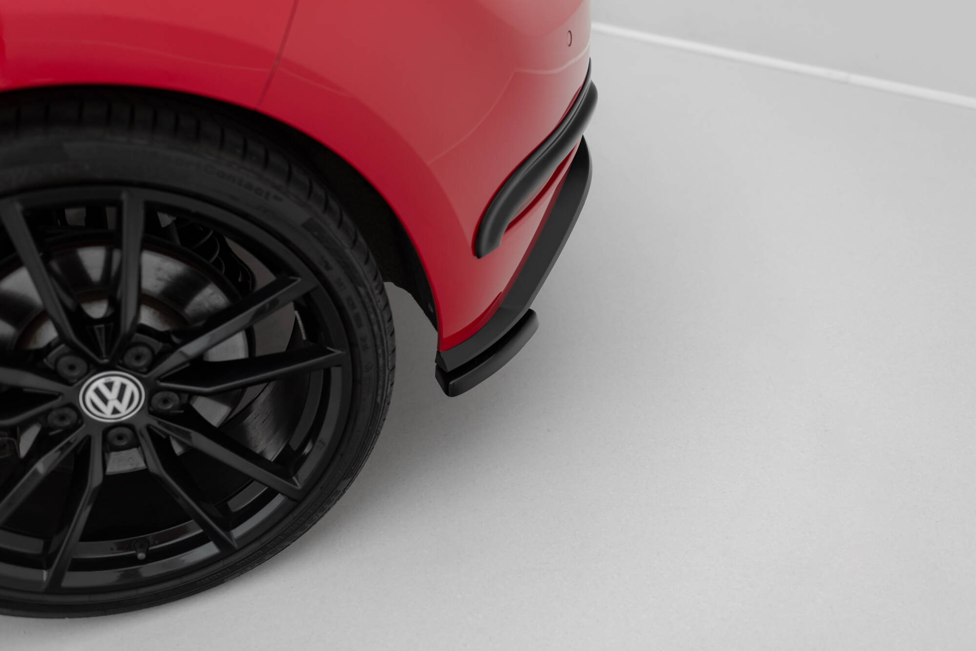 pol_po_Rear-Side-Splitters-Volkswagen-Golf-Hatchback-R-R-Line-Mk7-Facelift-21752_10 pol_po_Rear-Side-Splitters-Volkswagen-Golf-Hatchback-R-R-Line-Mk7-Facelift-21752_10