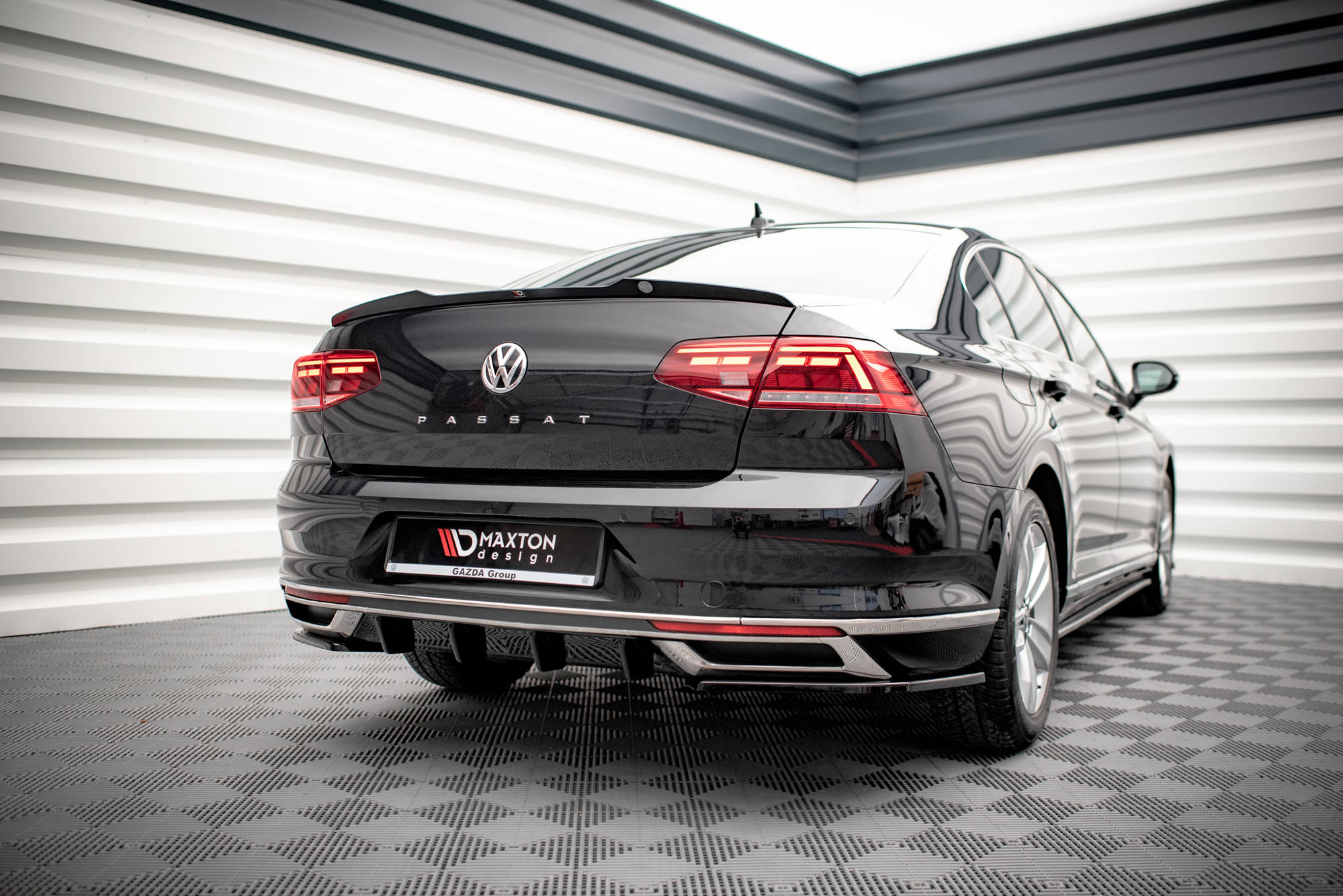 pol_po_Rear-Side-Splitters-Volkswagen-Passat-B8-Facelift-15311_5 pol_po_Rear-Side-Splitters-Volkswagen-Passat-B8-Facelift-15311_5