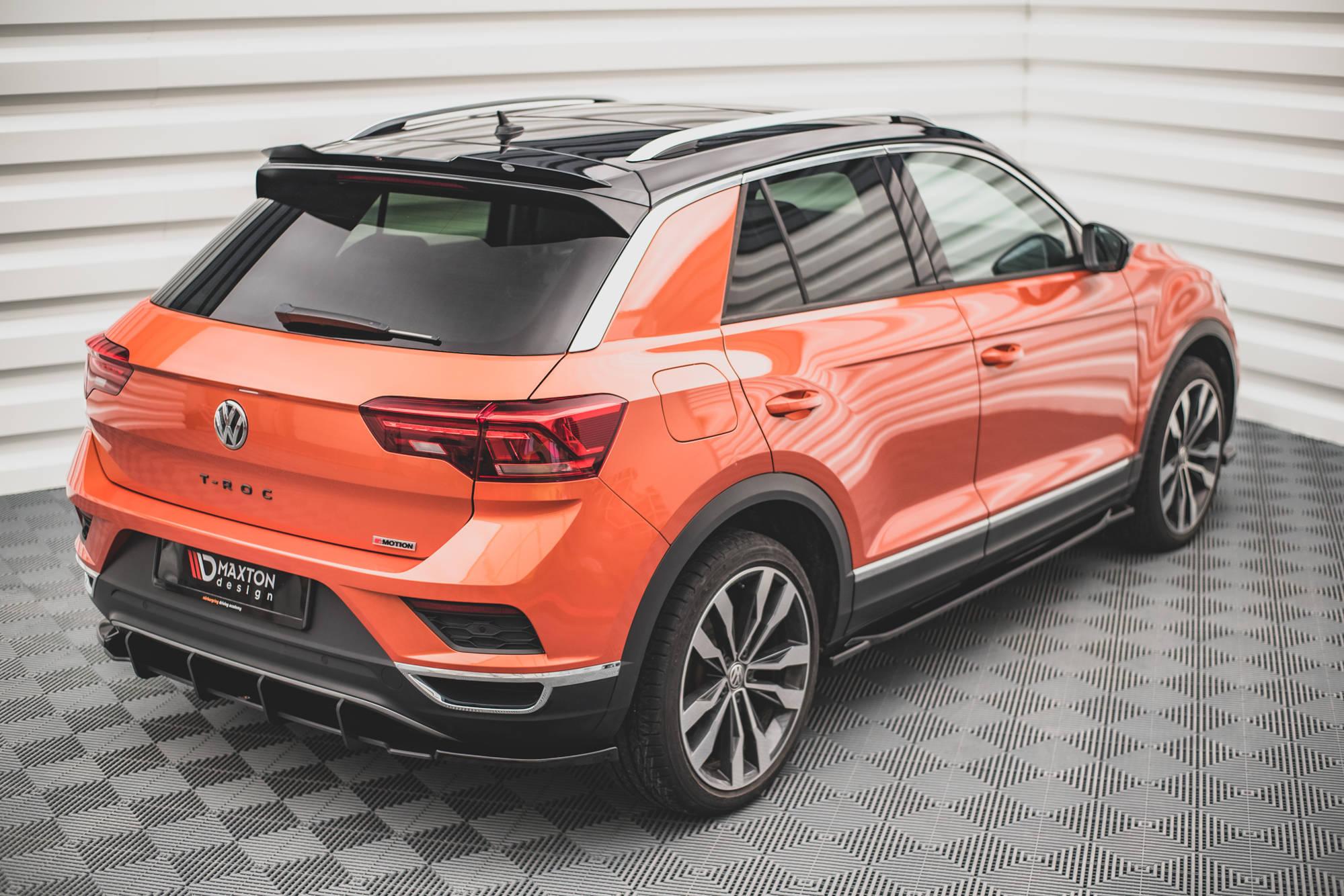 pol_po_Rear-Side-Splitters-Volkswagen-T-Roc-Mk1-13684_5 pol_po_Rear-Side-Splitters-Volkswagen-T-Roc-Mk1-13684_5