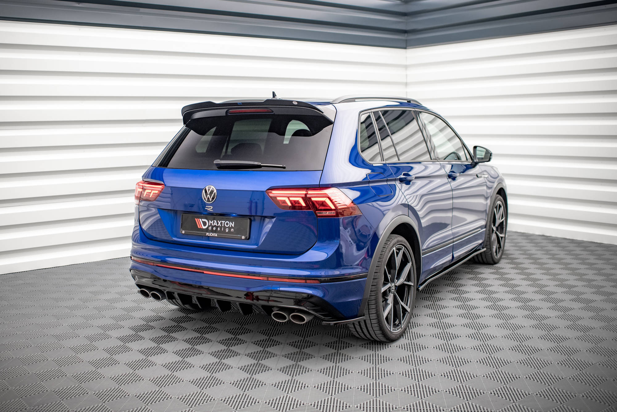 pol_po_Rear-Side-Splitters-Volkswagen-Tiguan-R-Mk2-Facelift-14438_4 pol_po_Rear-Side-Splitters-Volkswagen-Tiguan-R-Mk2-Facelift-14438_4