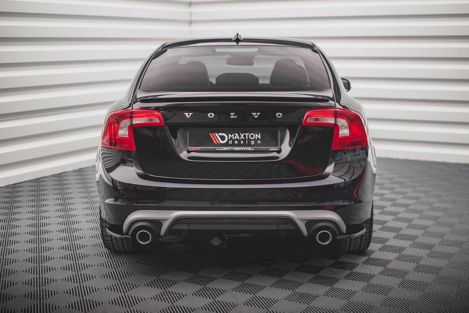 pol_po_Rear-Side-Splitters-Volvo-S60-R-Design-Mk2-Facelift-12435_4 pol_po_Rear-Side-Splitters-Volvo-S60-R-Design-Mk2-Facelift-12435_4