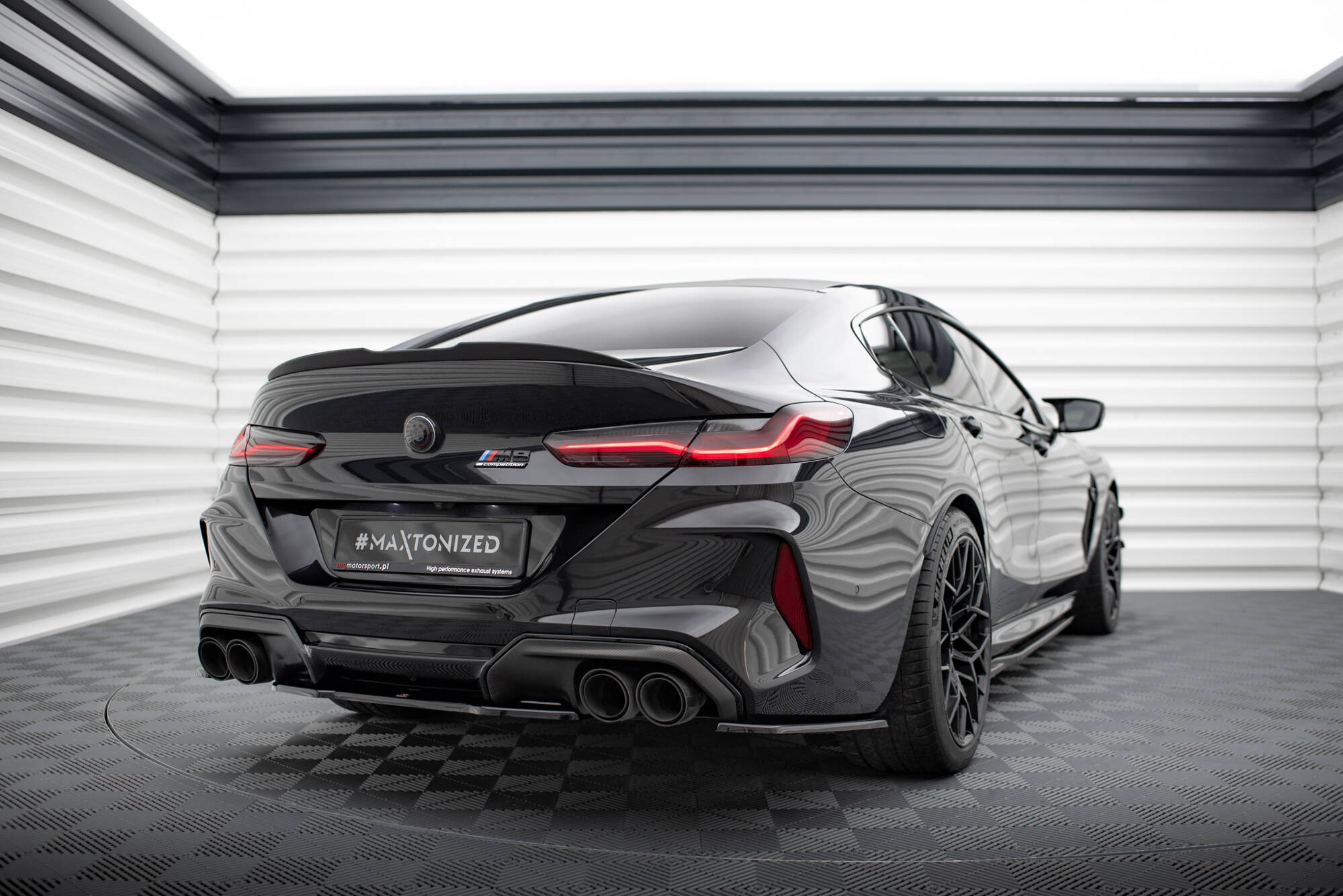 pol_po_Rear-Side-Splitters-for-V-2-BMW-M8-Gran-Coupe-F93-12810_5 pol_po_Rear-Side-Splitters-for-V-2-BMW-M8-Gran-Coupe-F93-12810_5
