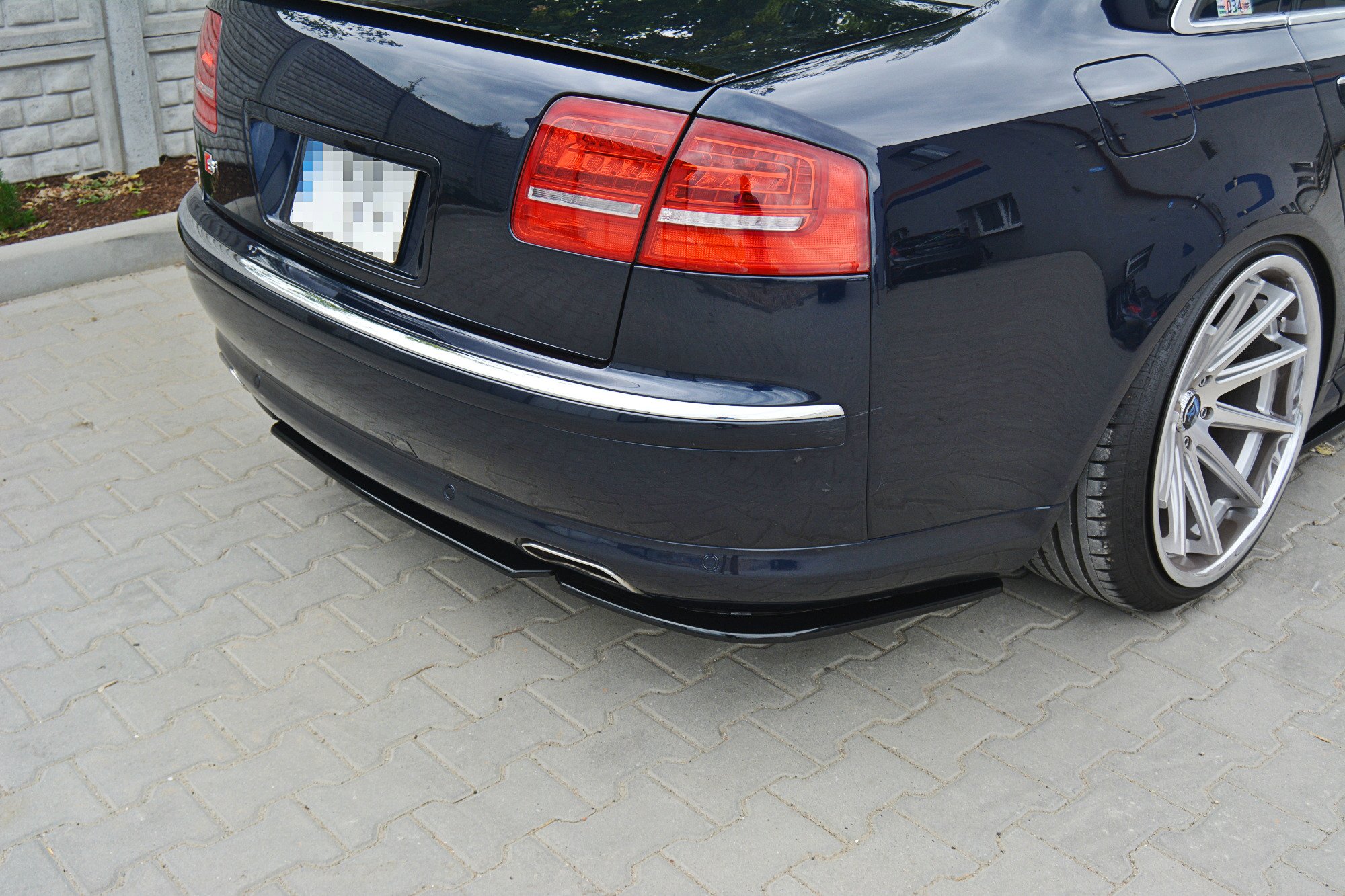 pol_po_Rear-Splitter-Audi-A8-W12-D3-7180_3 pol_po_Rear-Splitter-Audi-A8-W12-D3-7180_3