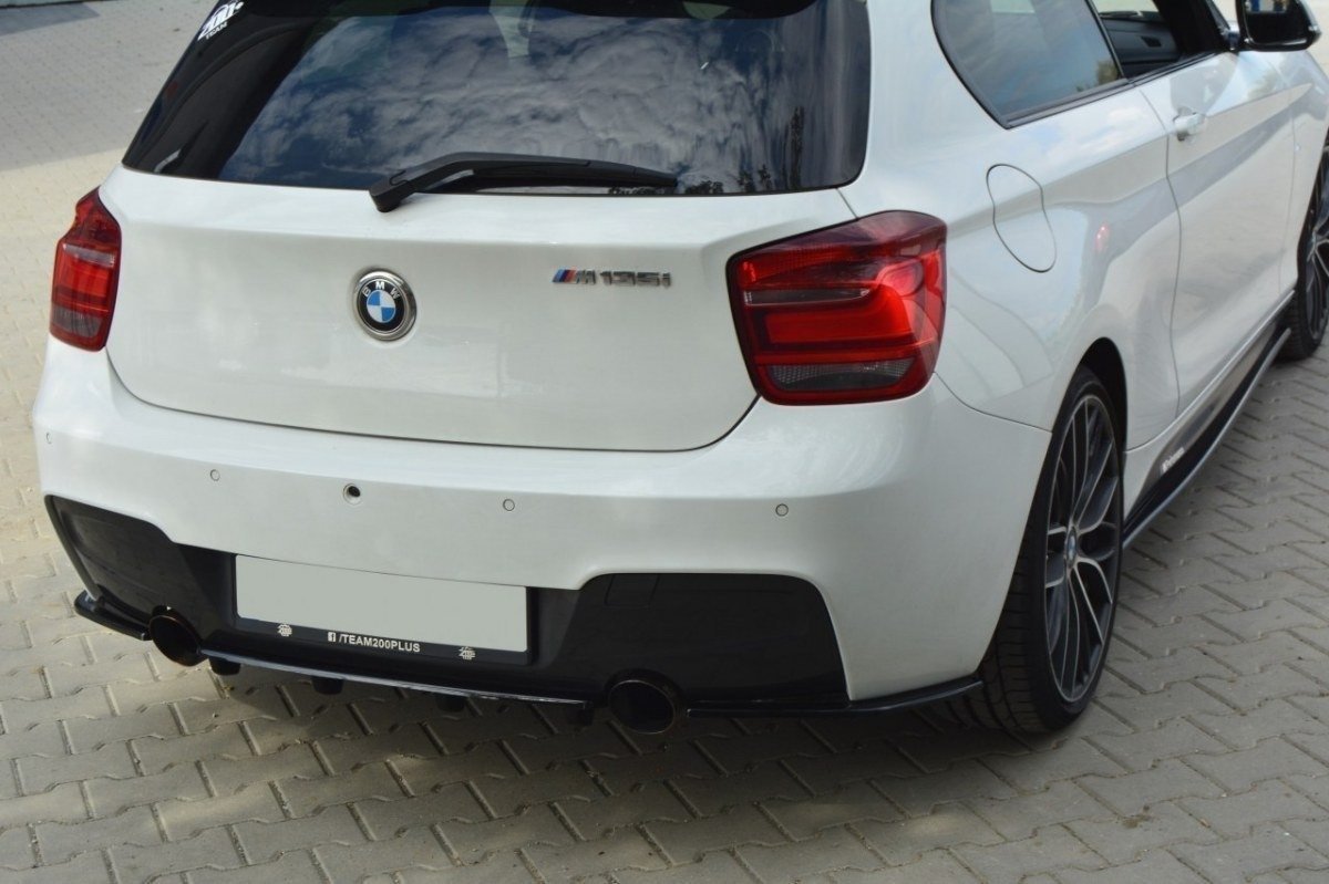 pol_po_Rear-Splitter-BMW-1-F20-F21-M-Power-with-vertical-bars-1021_6 pol_po_Rear-Splitter-BMW-1-F20-F21-M-Power-with-vertical-bars-1021_6