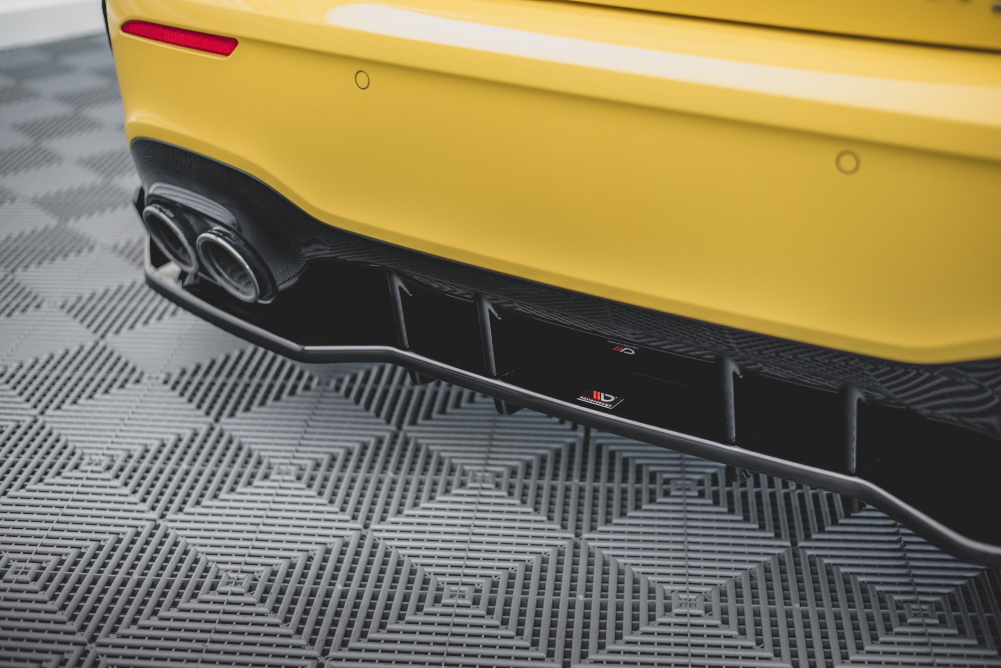 pol_po_Rear-Splitter-Flaps-for-Mercedes-AMG-A-45-S-Aero-Pack-W177-12621_5 pol_po_Rear-Splitter-Flaps-for-Mercedes-AMG-A-45-S-Aero-Pack-W177-12621_5