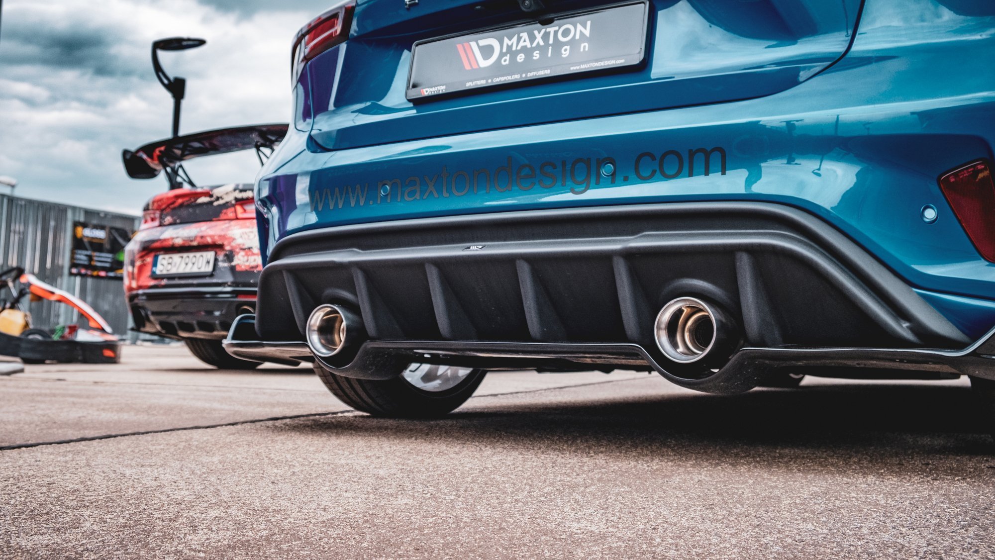 pol_po_Rear-Splitter-Ford-Focus-Hatchback-St-line-Mk4-8947_5 pol_po_Rear-Splitter-Ford-Focus-Hatchback-St-line-Mk4-8947_5