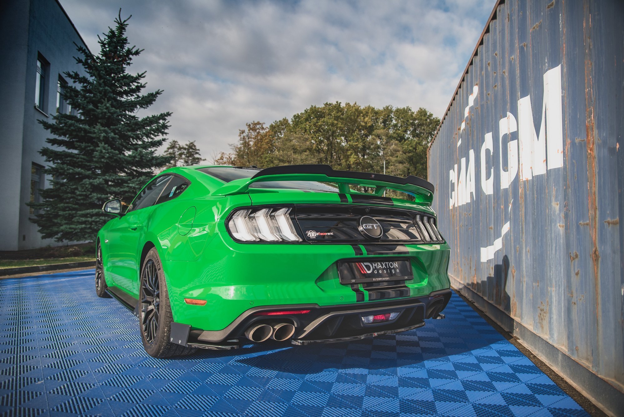 pol_po_Rear-Splitter-Ford-Mustang-GT-Mk6-Facelift-11529_5 pol_po_Rear-Splitter-Ford-Mustang-GT-Mk6-Facelift-11529_5