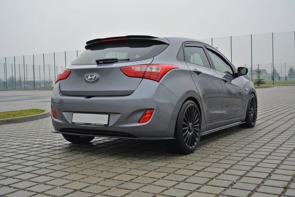 pol_po_Rear-Splitter-Hyundai-i30-mk-2-5679_4 pol_po_Rear-Splitter-Hyundai-i30-mk-2-5679_4
