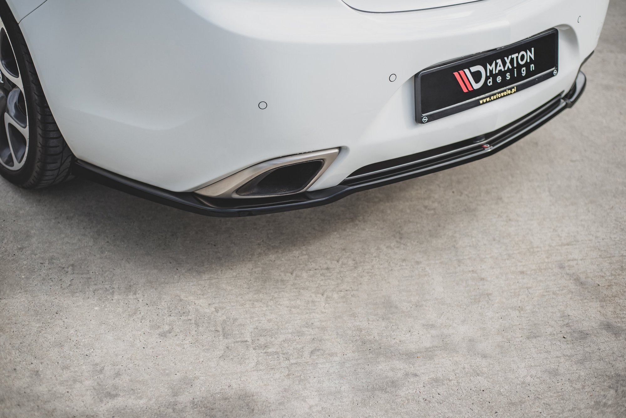 pol_po_Rear-Splitter-Opel-Insignia-Mk-1-OPC-Facelift-10969_3 pol_po_Rear-Splitter-Opel-Insignia-Mk-1-OPC-Facelift-10969_3